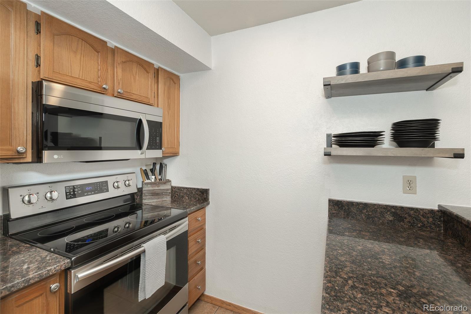 MLS Image #3 for 715 s 5th avenue,frisco, Colorado