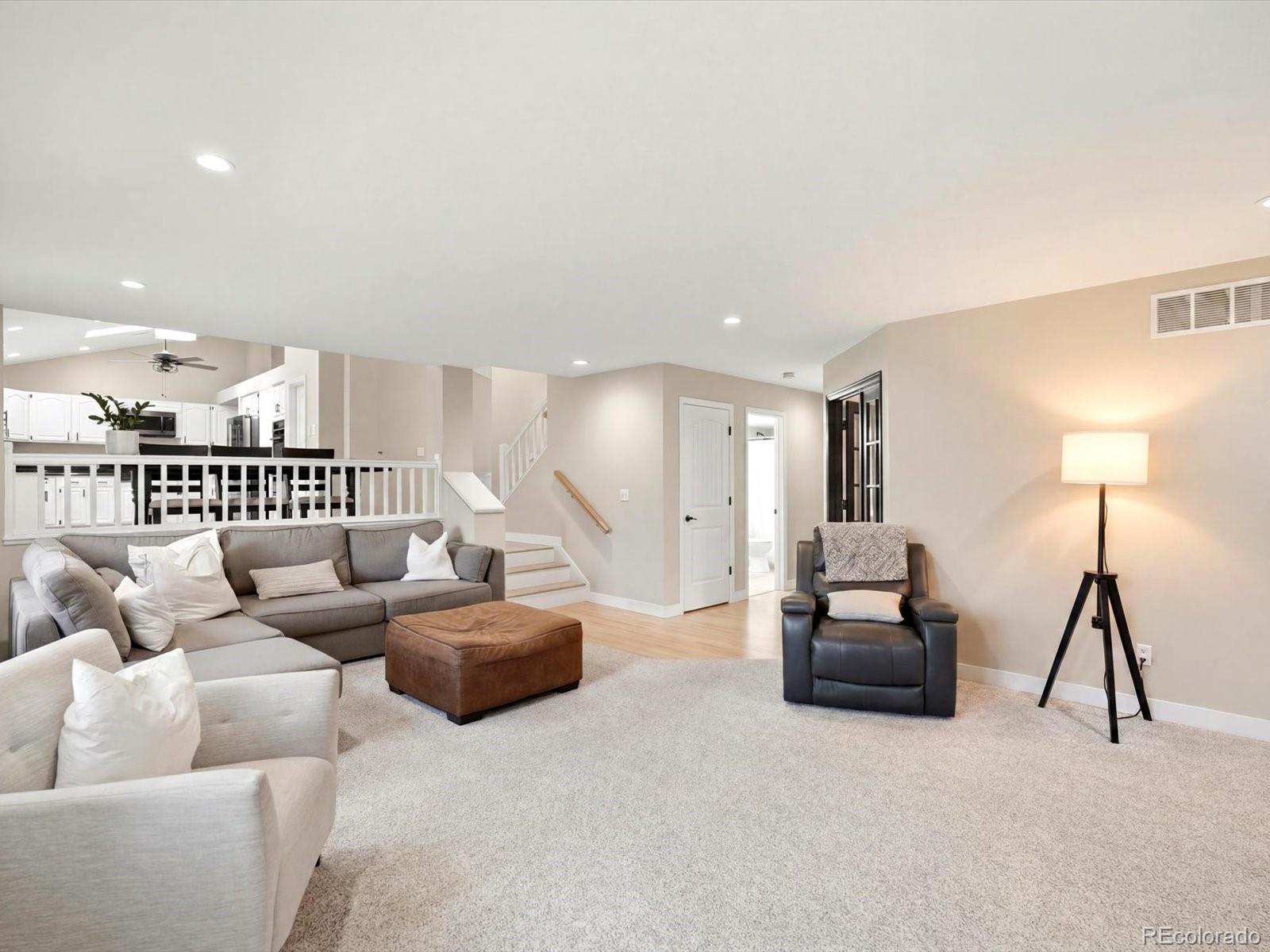 MLS Image #16 for 6194 s van gordon way,littleton, Colorado