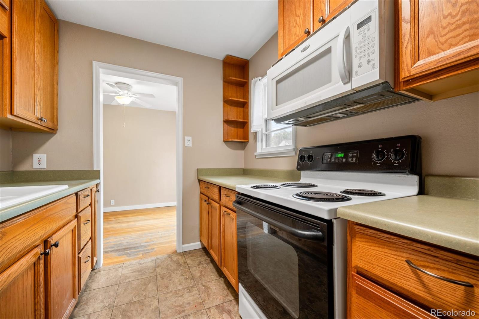 MLS Image #14 for 323  arthur street,pueblo, Colorado