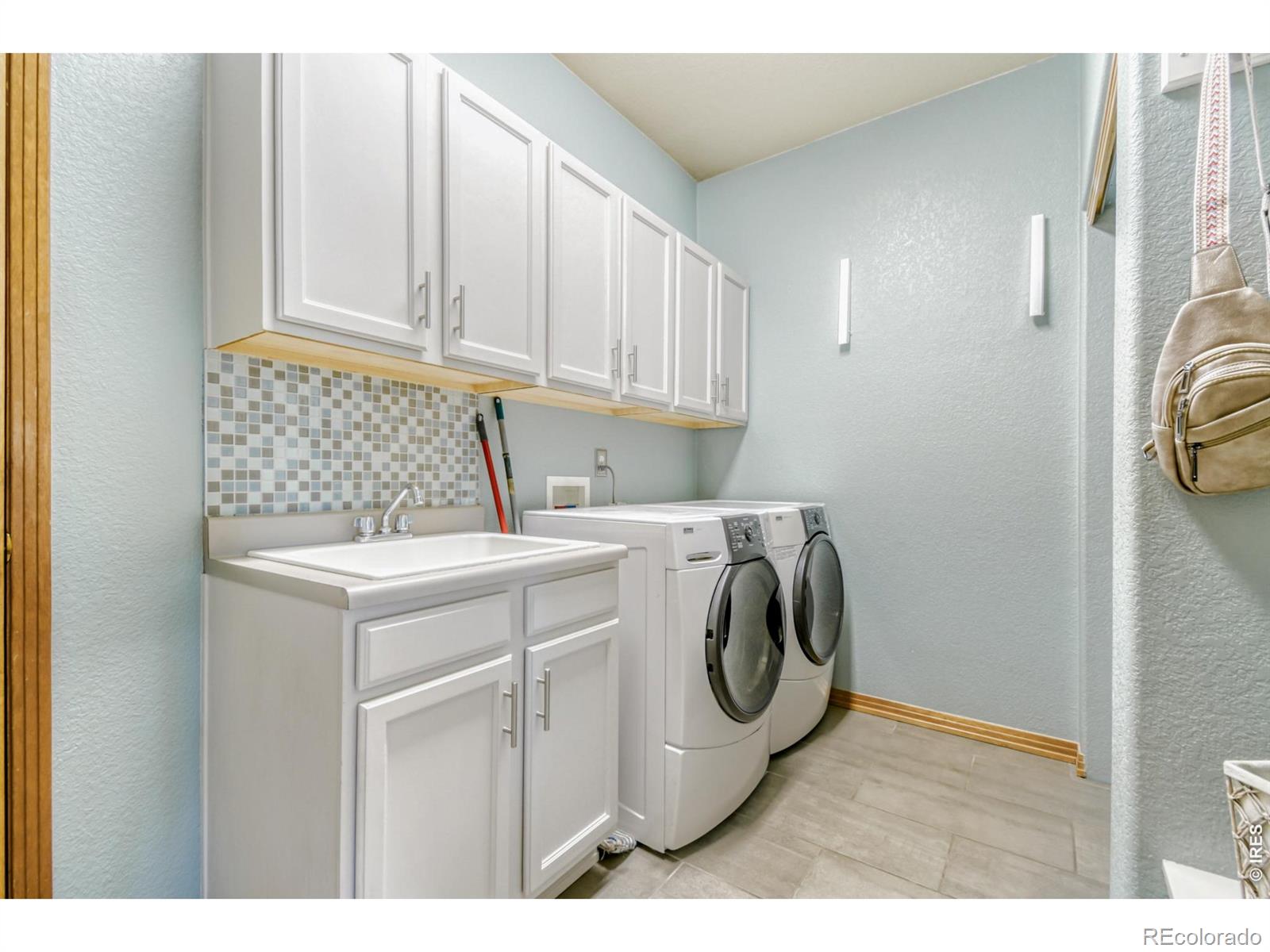 MLS Image #10 for 6350  wier way,arvada, Colorado