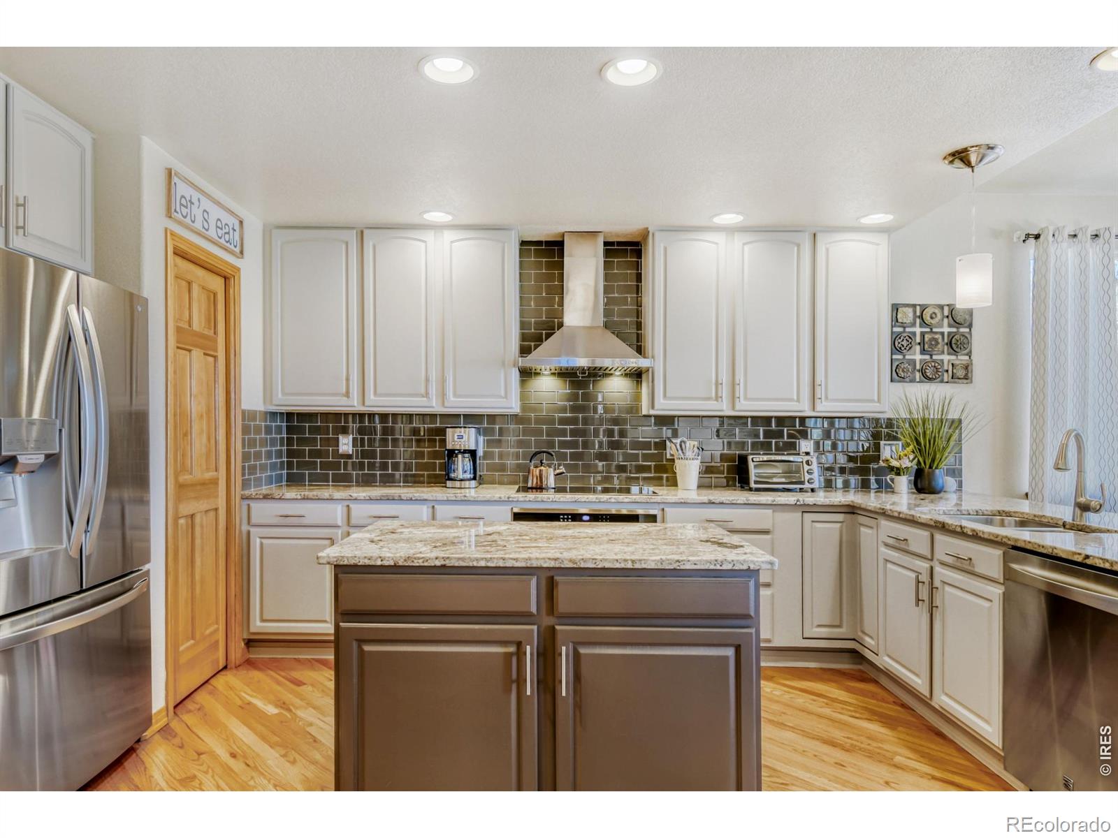 MLS Image #11 for 6350  wier way,arvada, Colorado