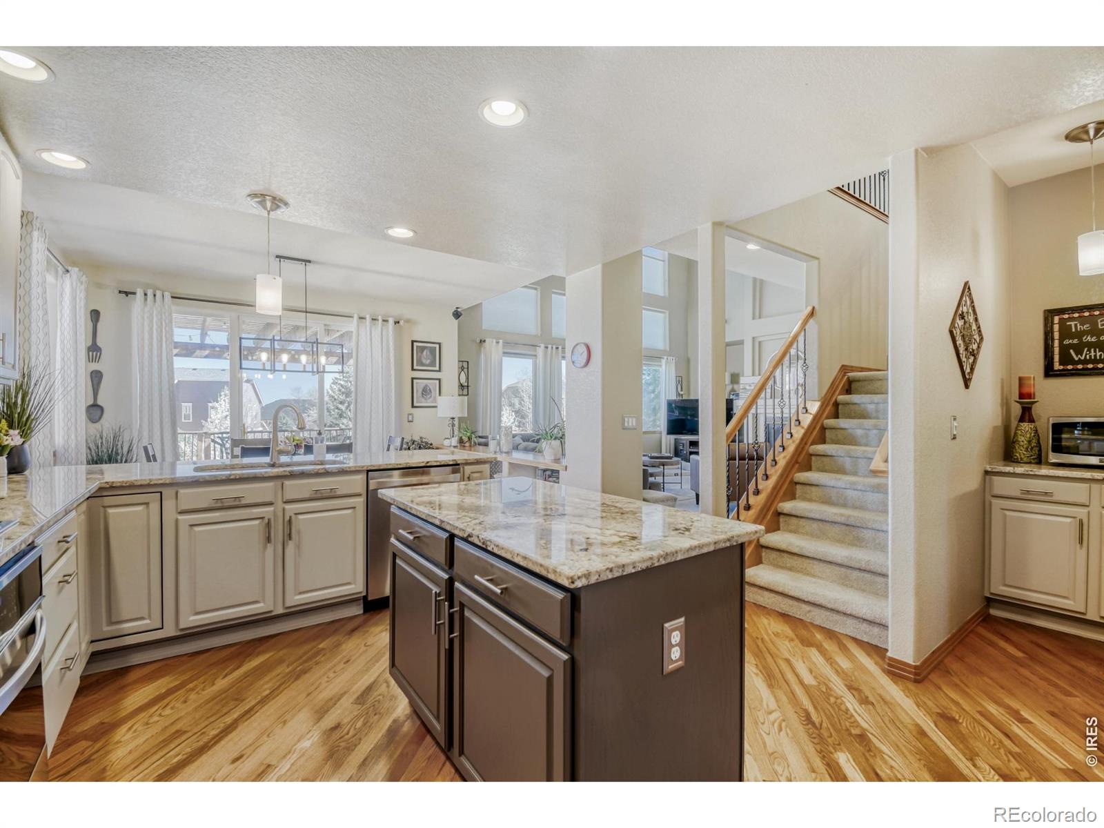MLS Image #13 for 6350  wier way,arvada, Colorado