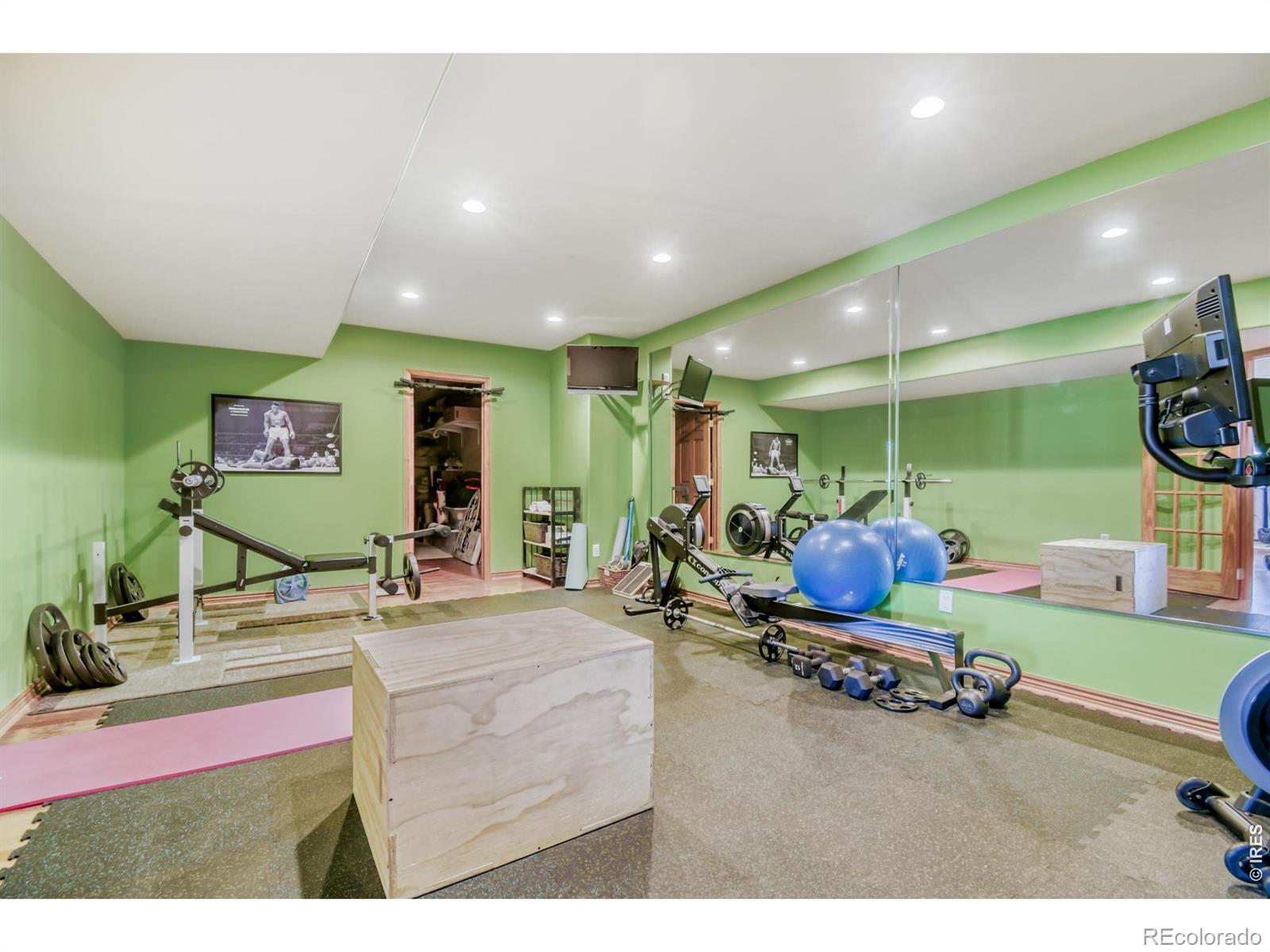 MLS Image #33 for 6350  wier way,arvada, Colorado