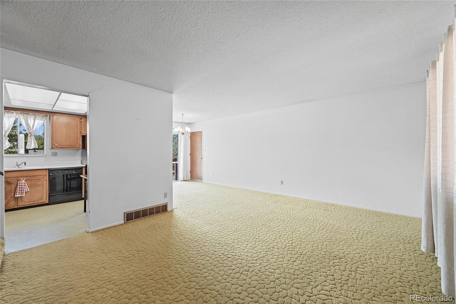 MLS Image #3 for 1524  zaiger place,colorado springs, Colorado