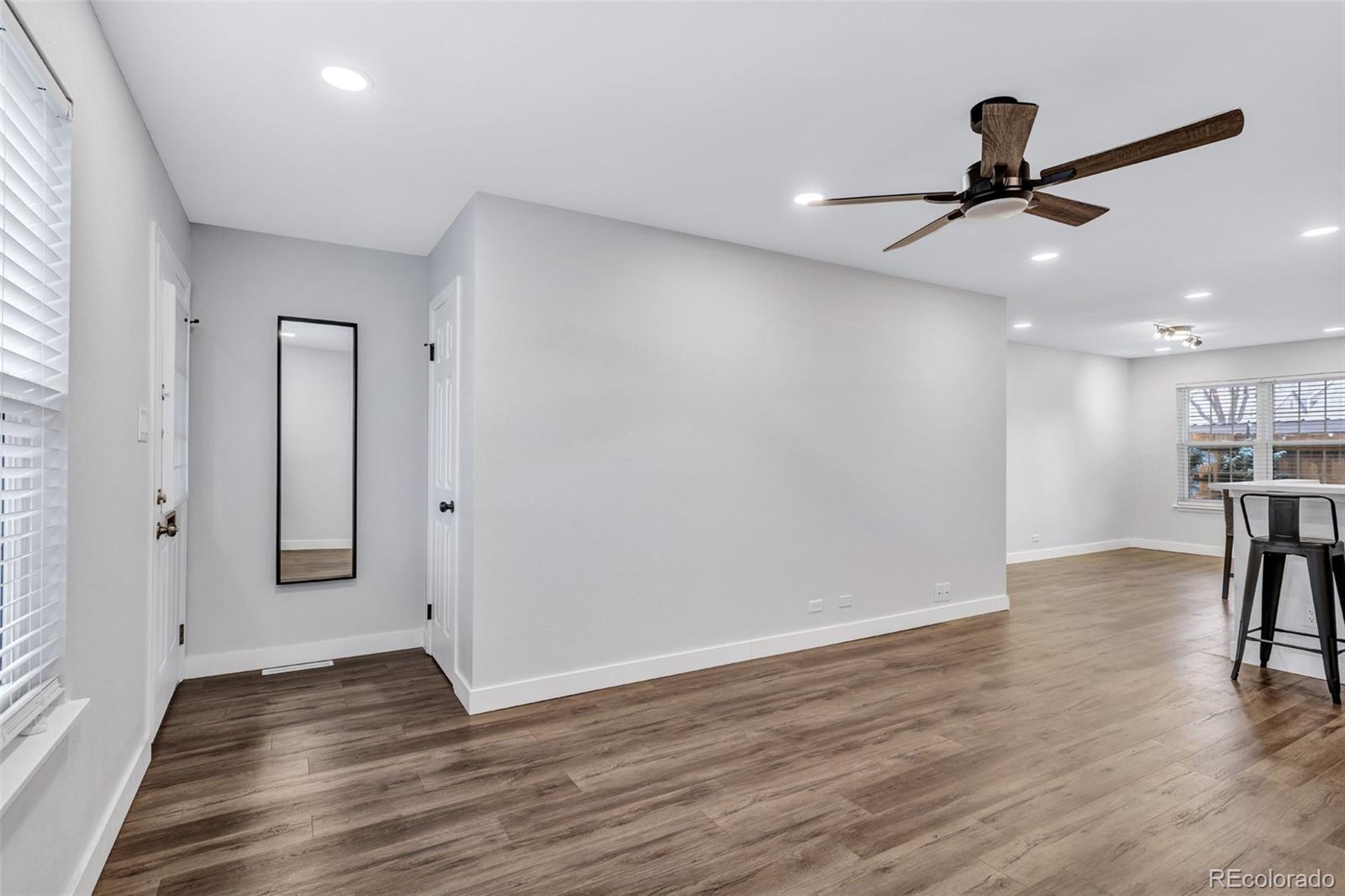 MLS Image #5 for 7165 s gaylord street,centennial, Colorado