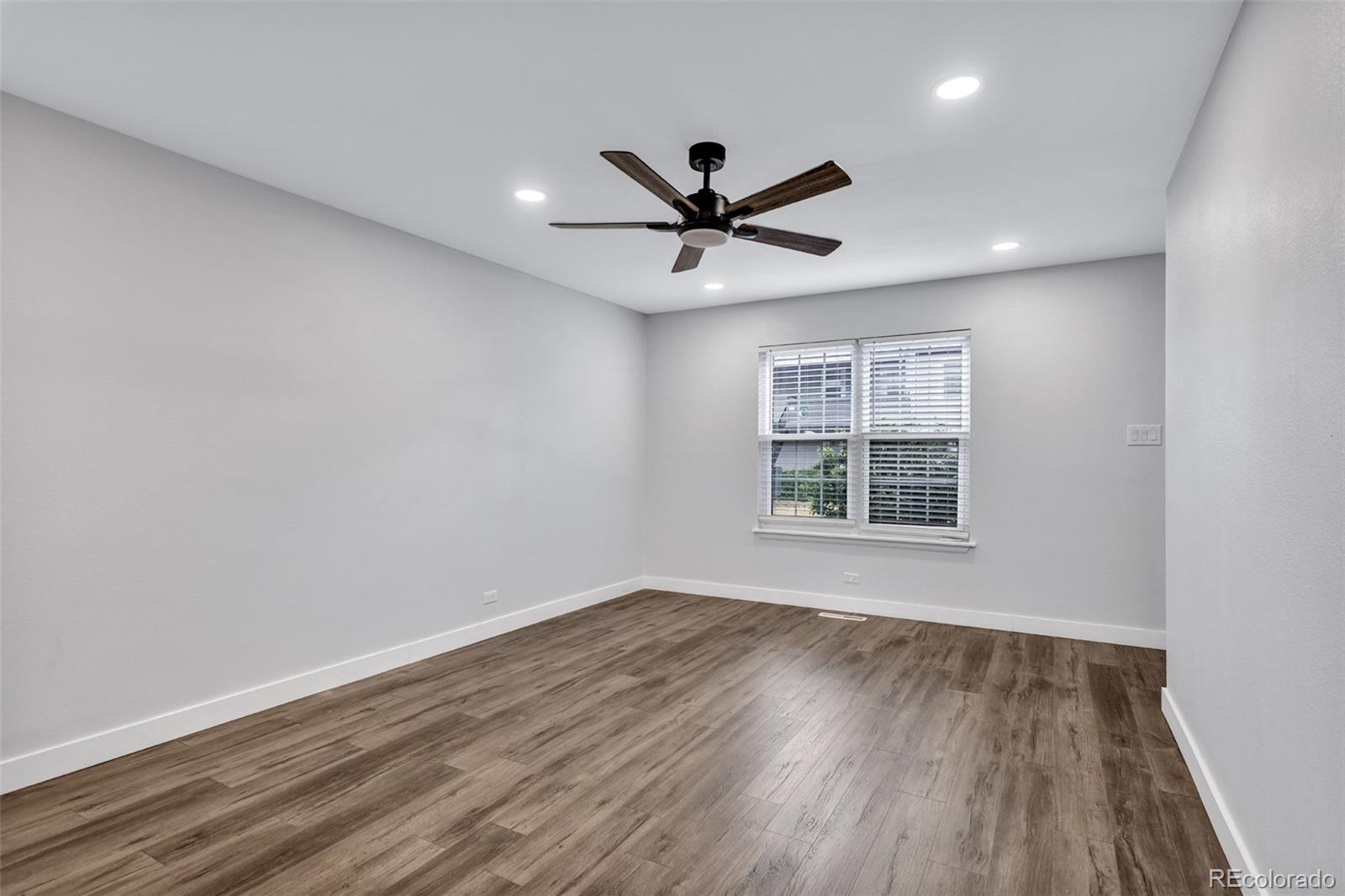 MLS Image #6 for 7165 s gaylord street,centennial, Colorado