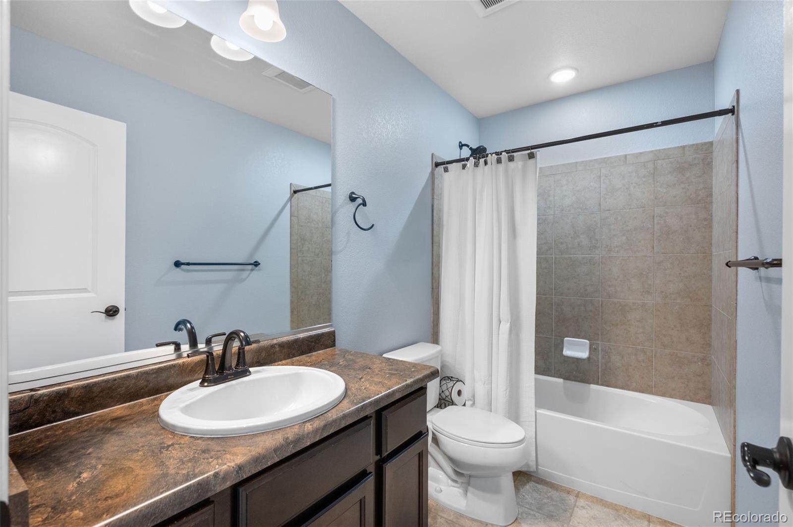 MLS Image #15 for 10288  olathe way,commerce city, Colorado