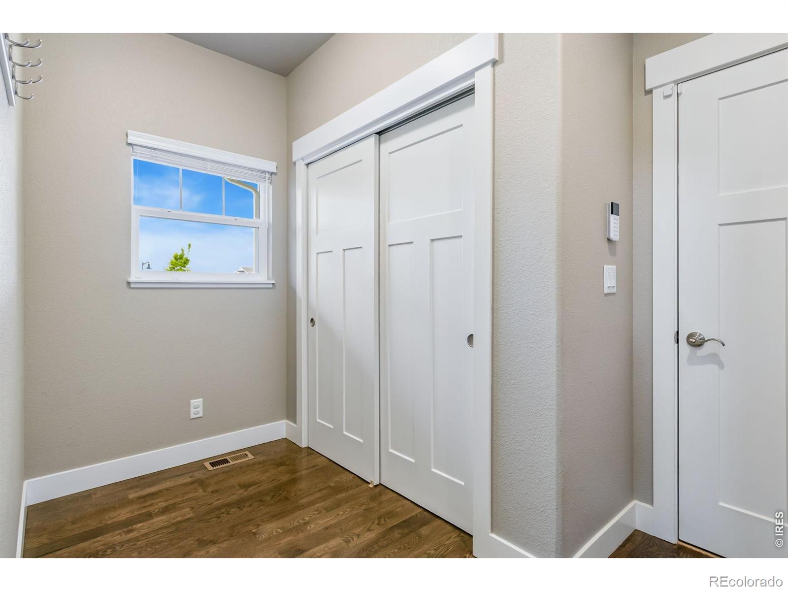 MLS Image #22 for 7161  silver court,timnath, Colorado