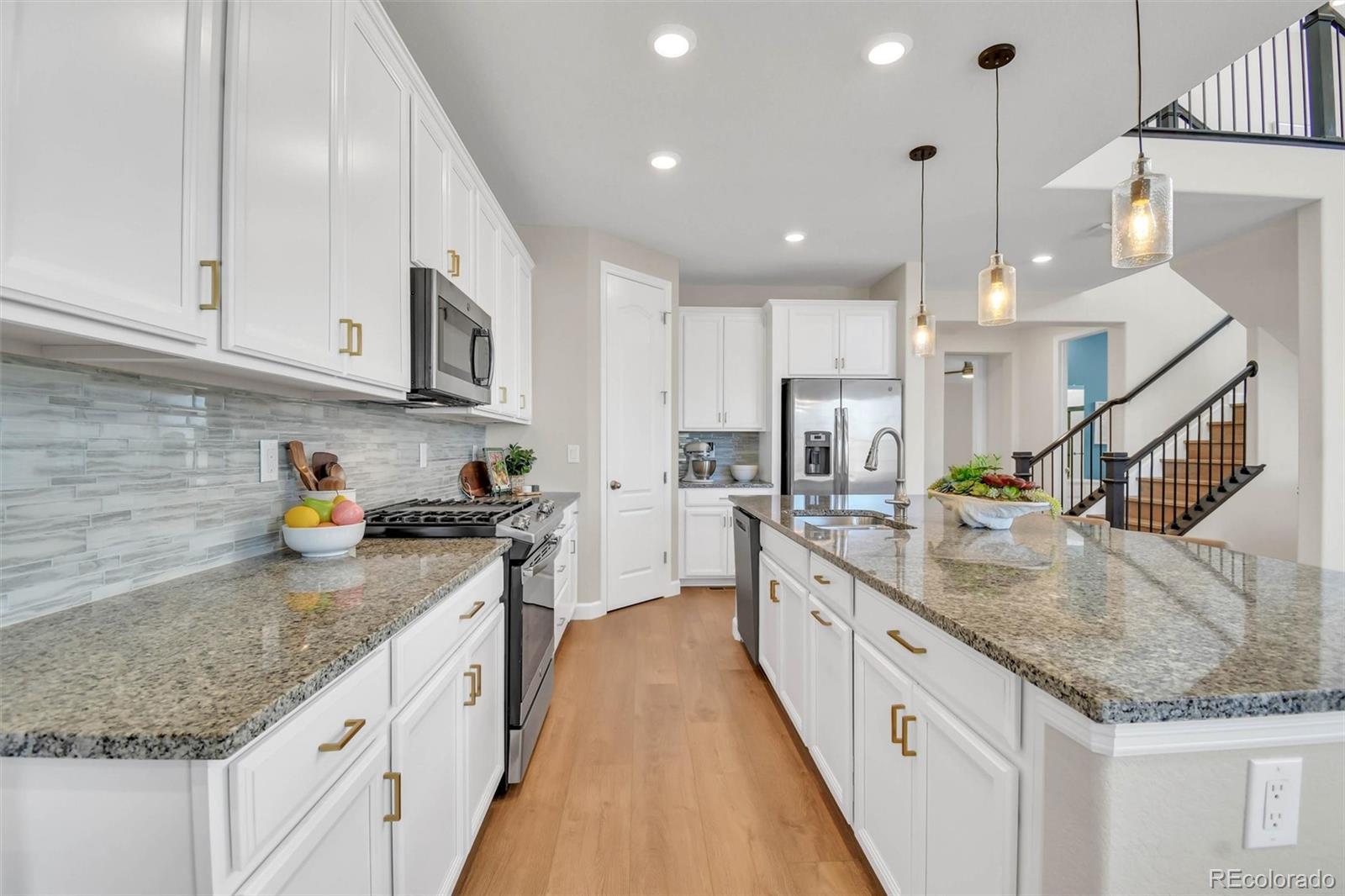 MLS Image #11 for 3032  grizzly peak drive,broomfield, Colorado