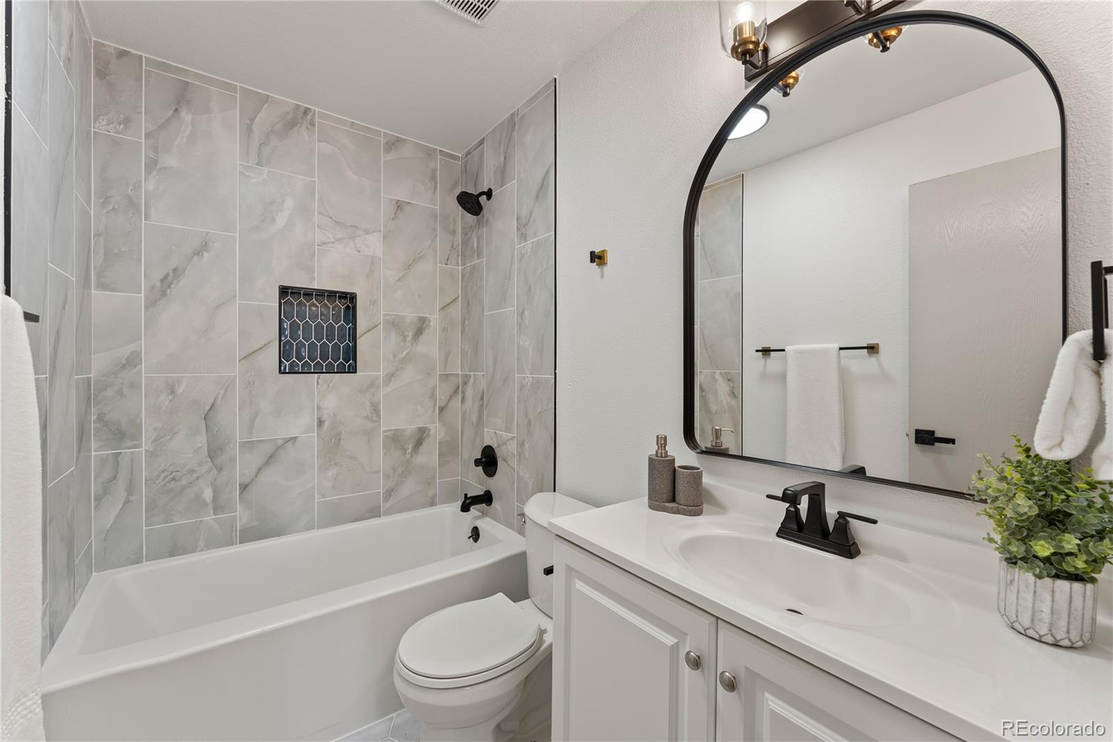 MLS Image #23 for 2447  rainbow drive,denver, Colorado
