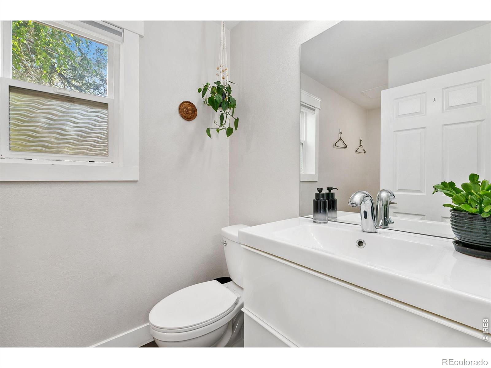 MLS Image #12 for 508 s overland trail,fort collins, Colorado