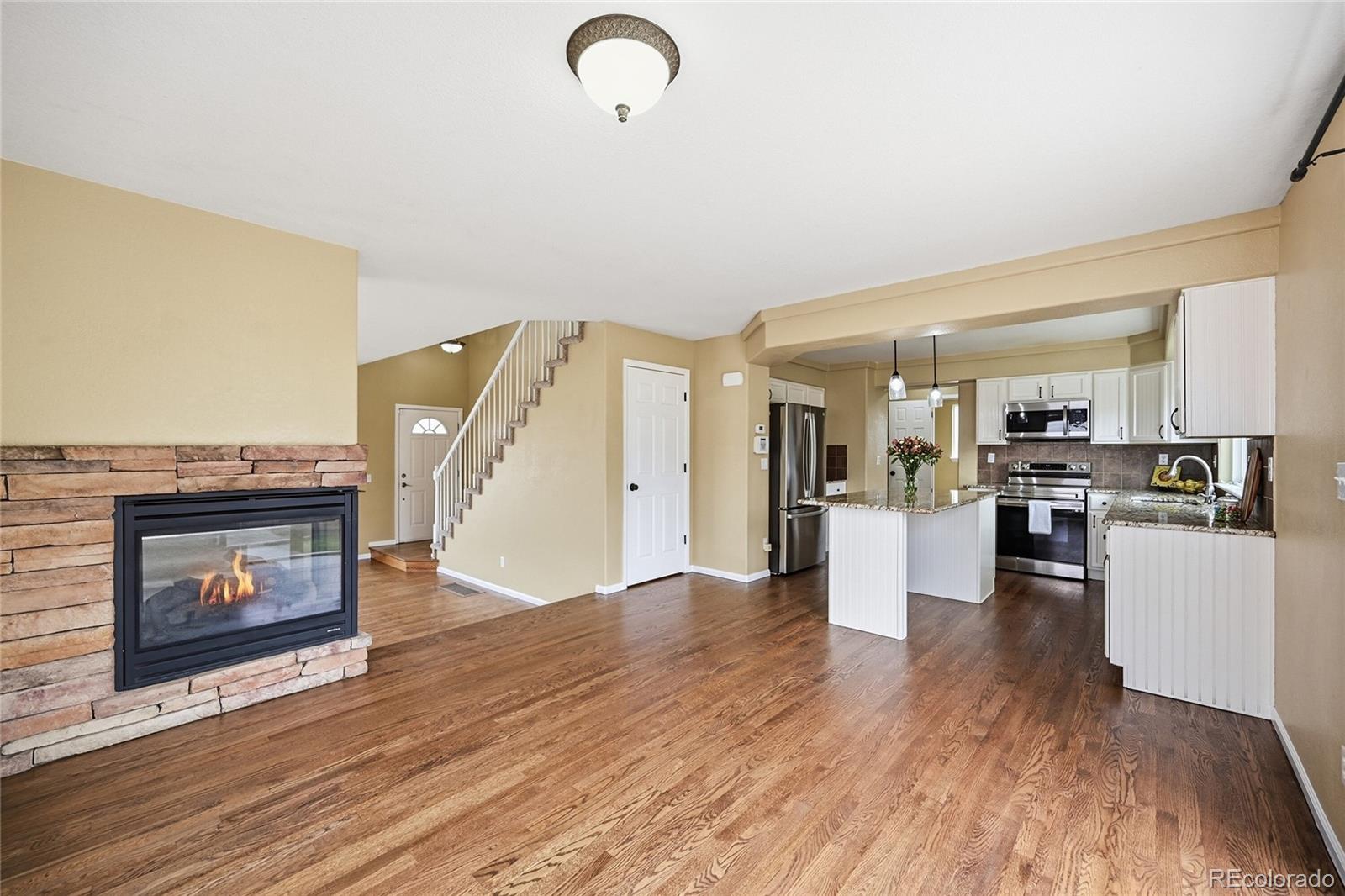 MLS Image #4 for 4435  lyndenwood circle,highlands ranch, Colorado