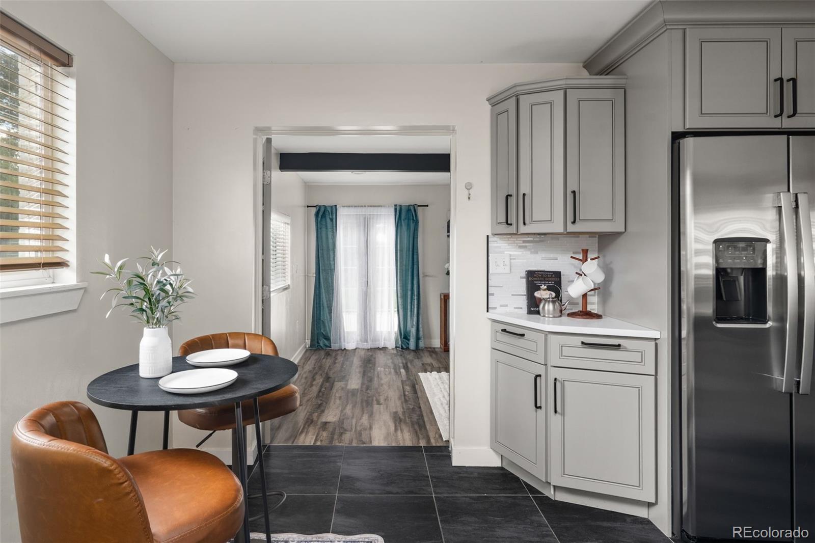 MLS Image #15 for 2801  poplar street,denver, Colorado