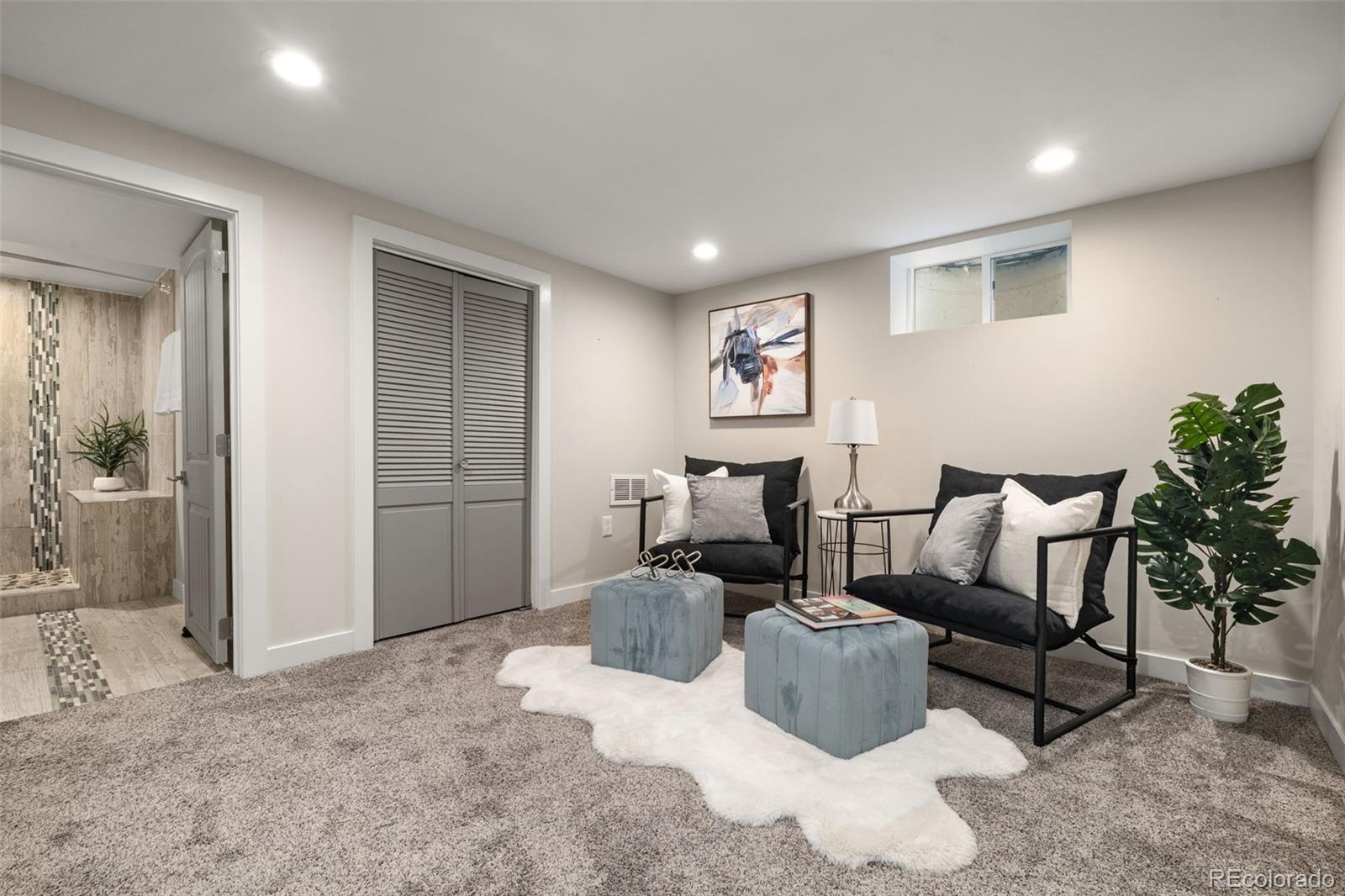 MLS Image #32 for 2801  poplar street,denver, Colorado