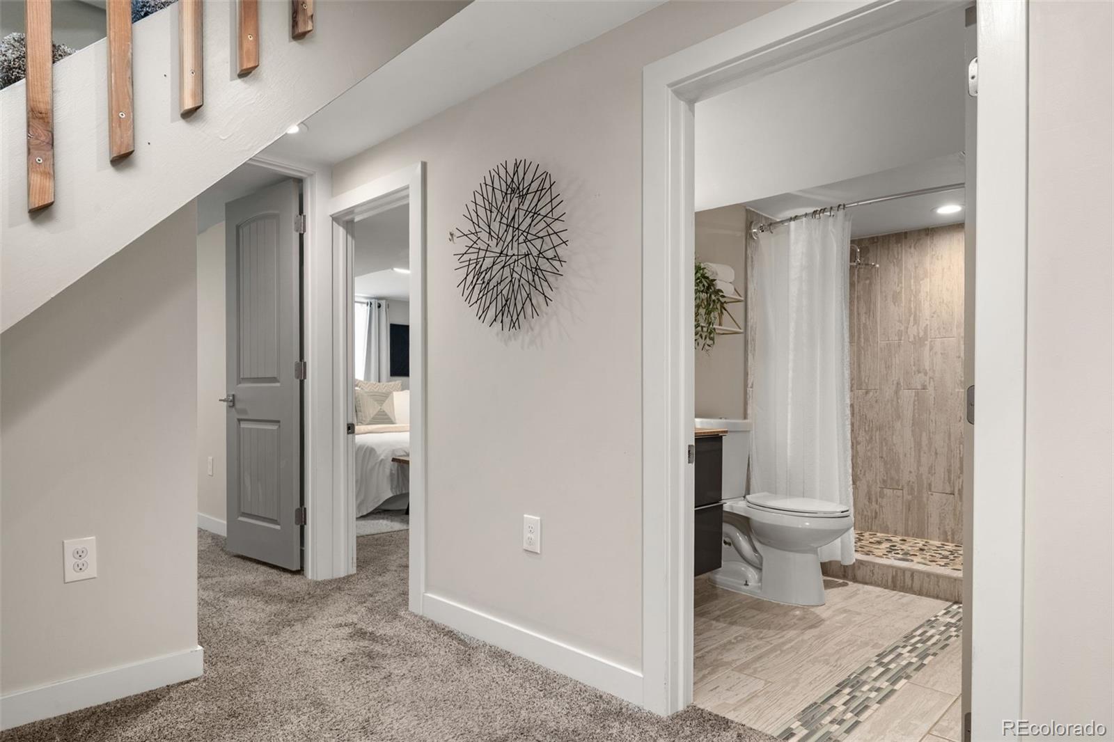 MLS Image #33 for 2801  poplar street,denver, Colorado