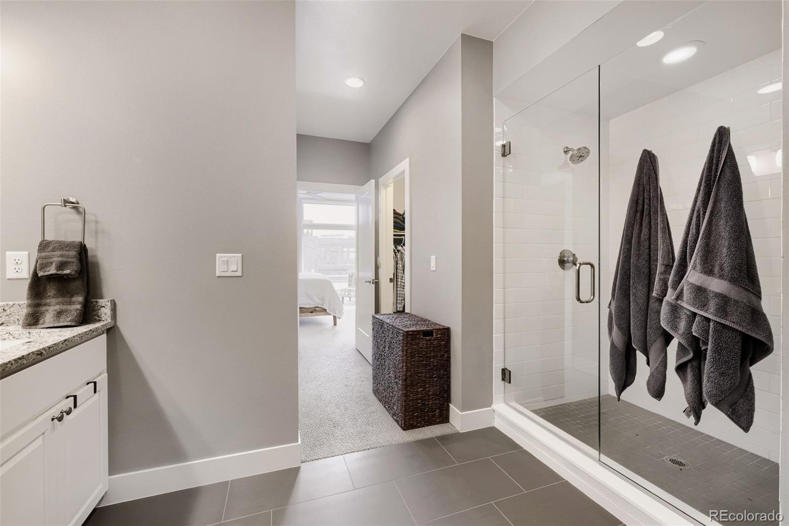 MLS Image #24 for 6729 e lowry boulevard ,denver, Colorado