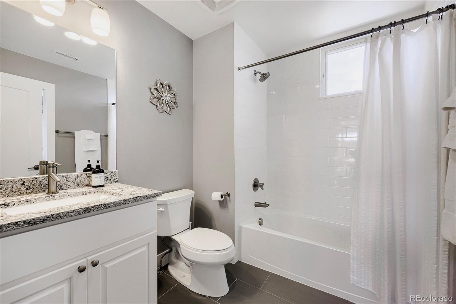 MLS Image #25 for 6729 e lowry boulevard ,denver, Colorado