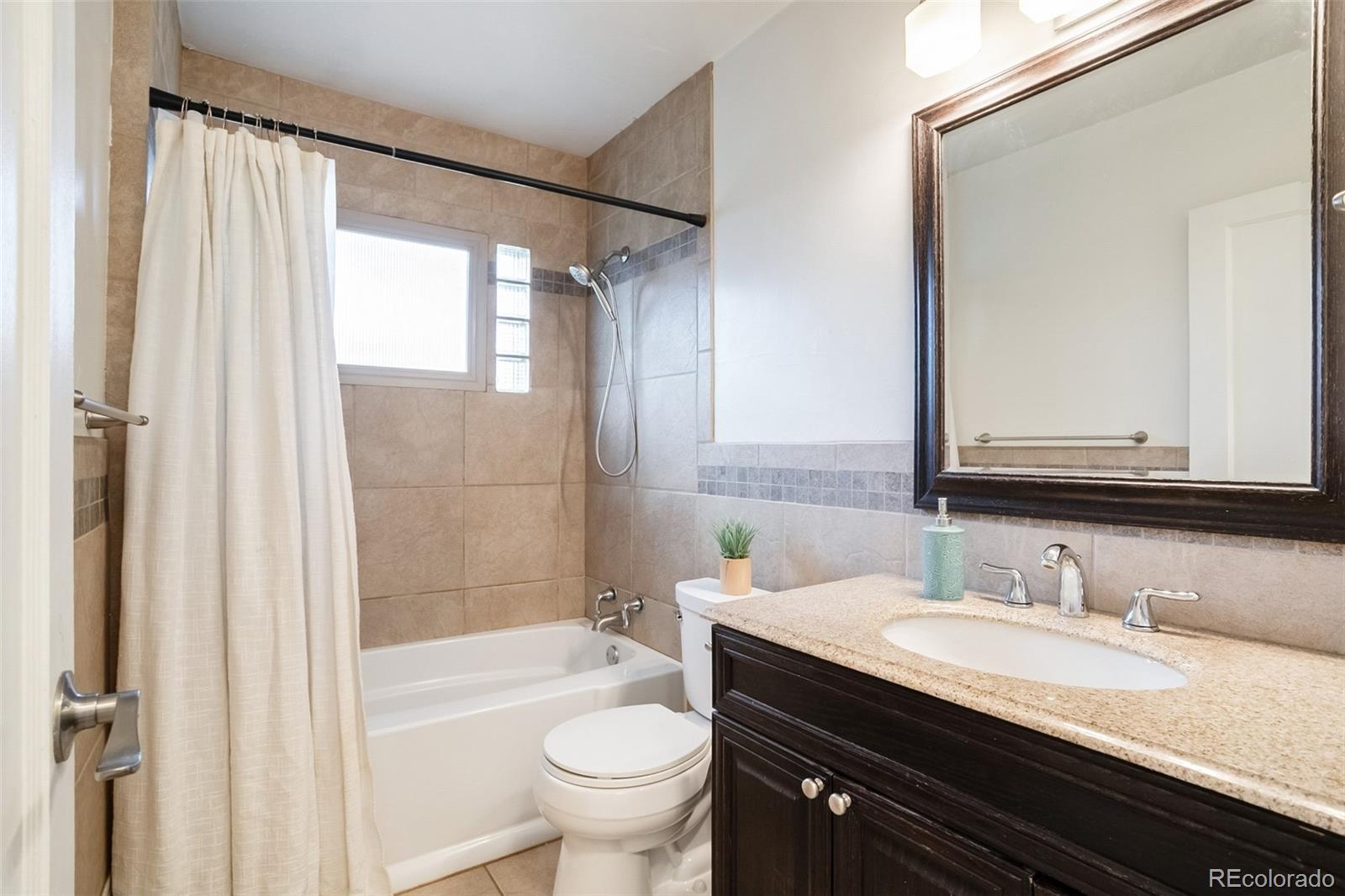 MLS Image #17 for 5683 w 41st avenue,denver, Colorado