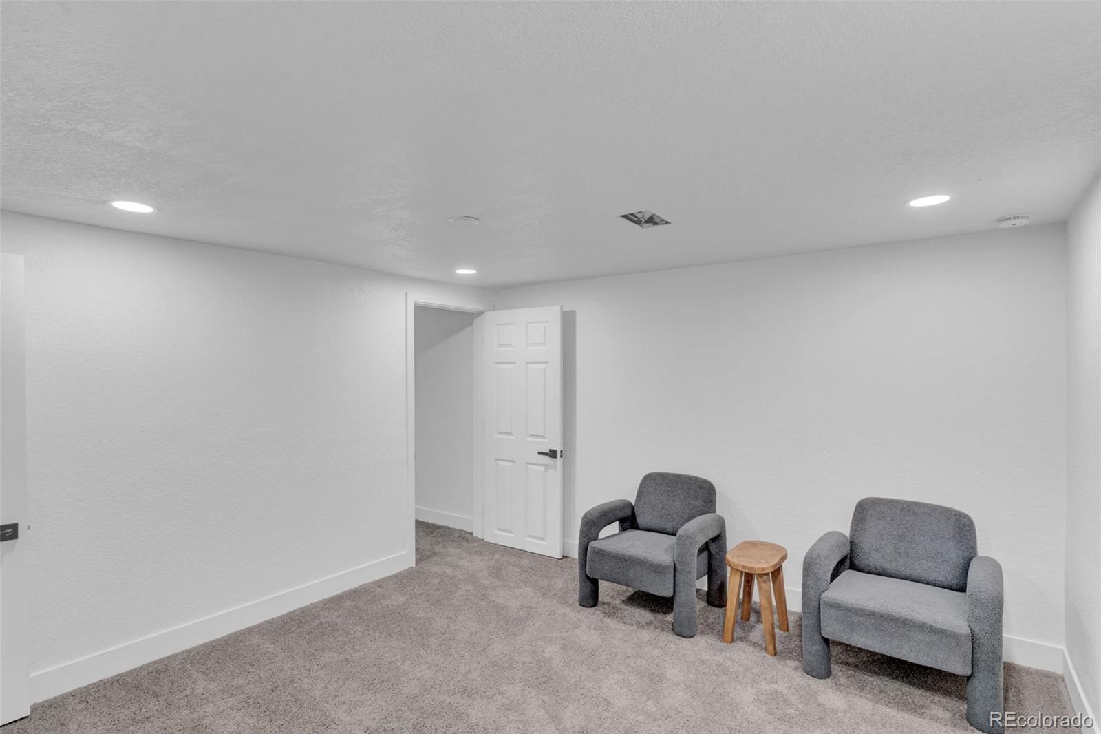 MLS Image #18 for 3715 n jackson street,denver, Colorado