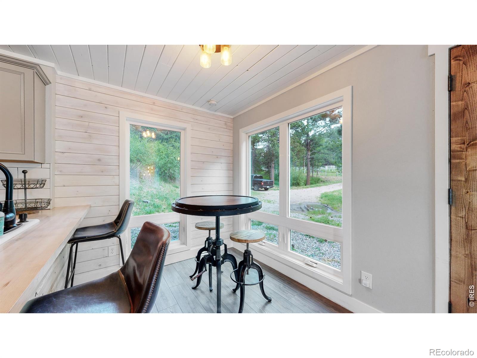 MLS Image #10 for 1268  spring valley road,bellvue, Colorado