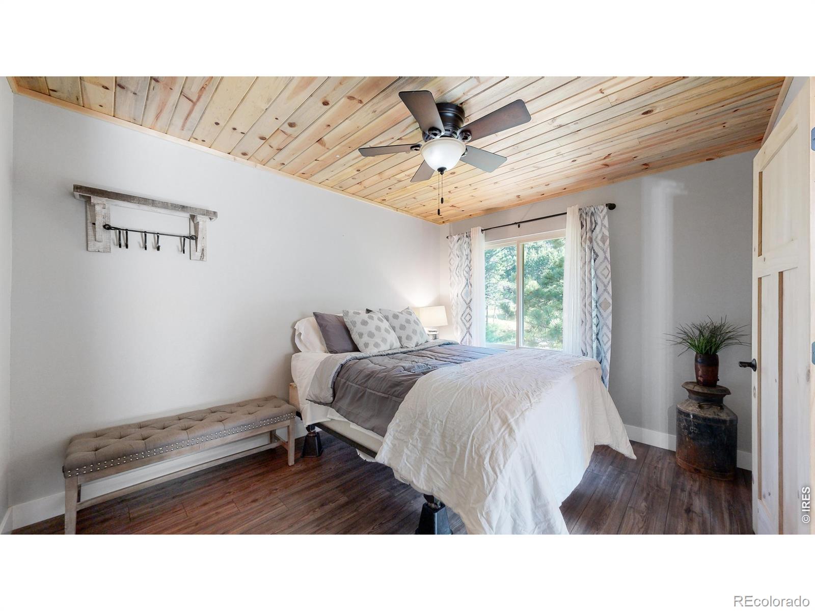 MLS Image #19 for 1268  spring valley road,bellvue, Colorado