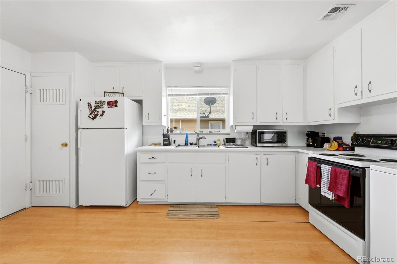 MLS Image #20 for 4280 w virginia avenue,denver, Colorado