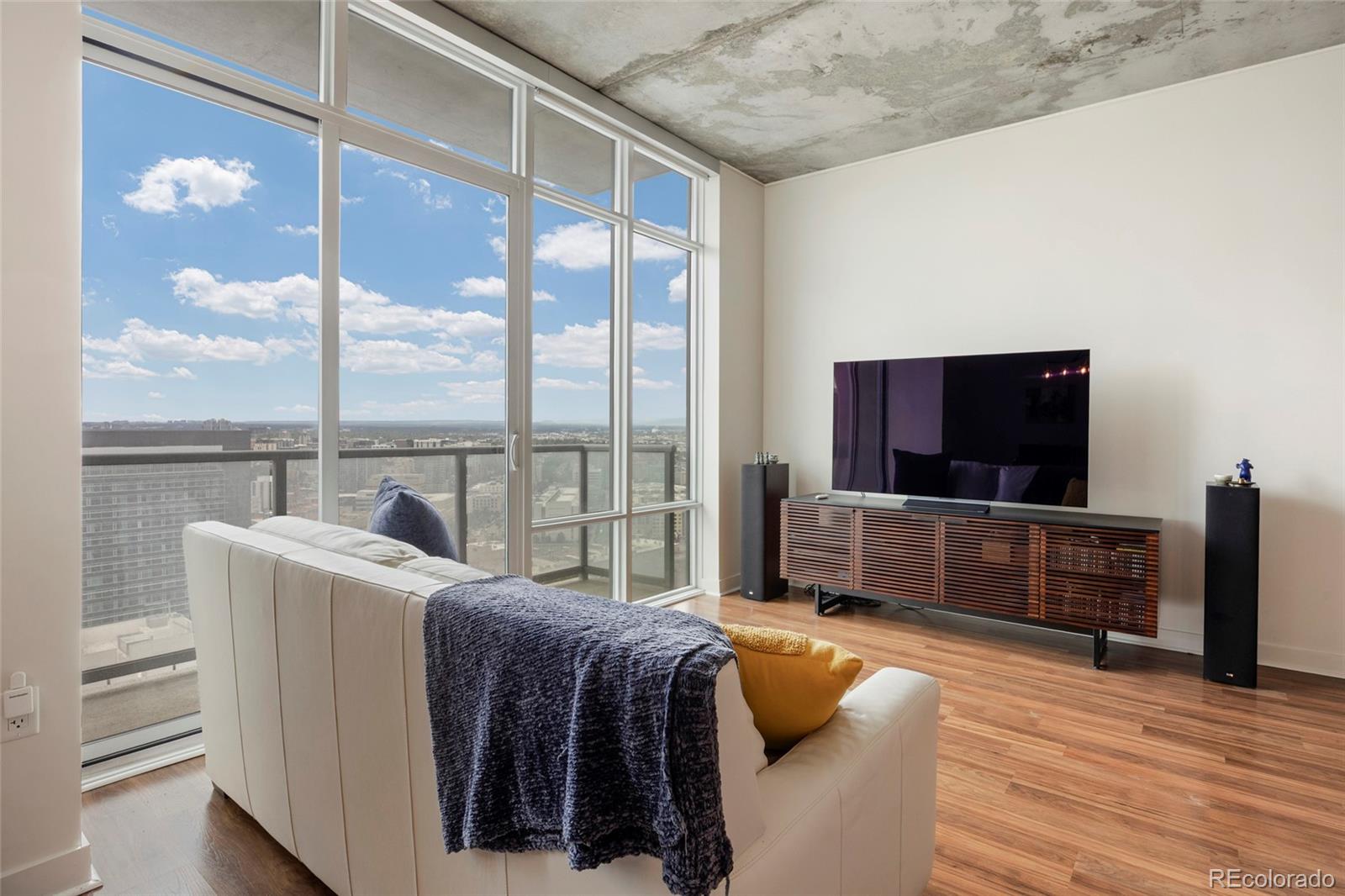 MLS Image #3 for 891  14th street 3111,denver, Colorado