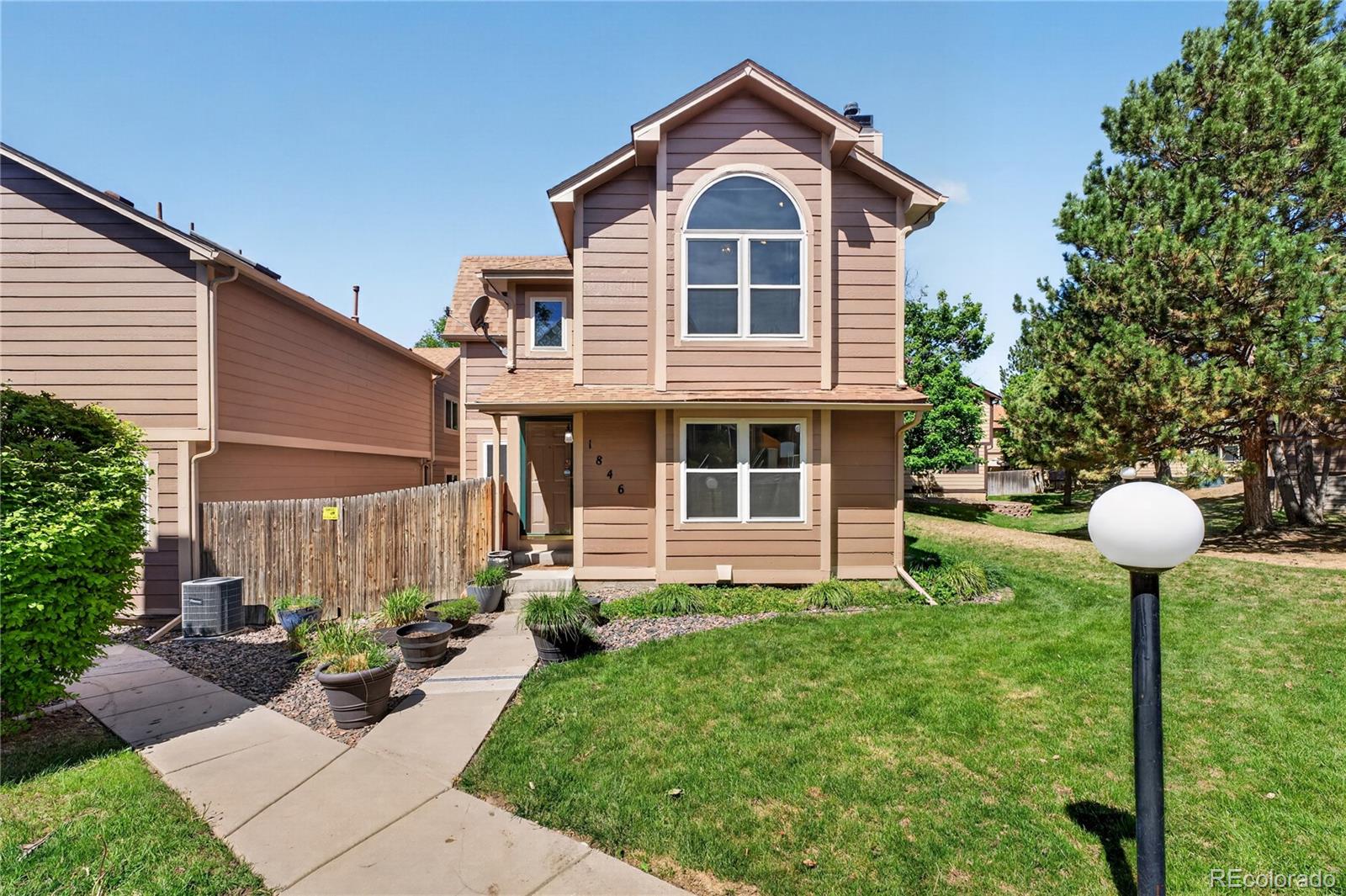 MLS Image #0 for 1846 s pagosa way,aurora, Colorado