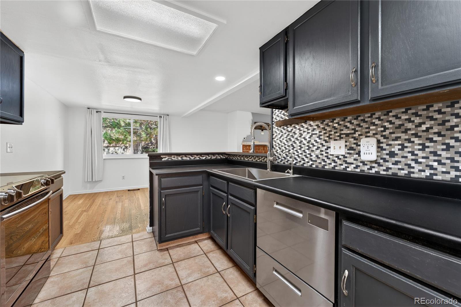 MLS Image #10 for 1846 s pagosa way,aurora, Colorado