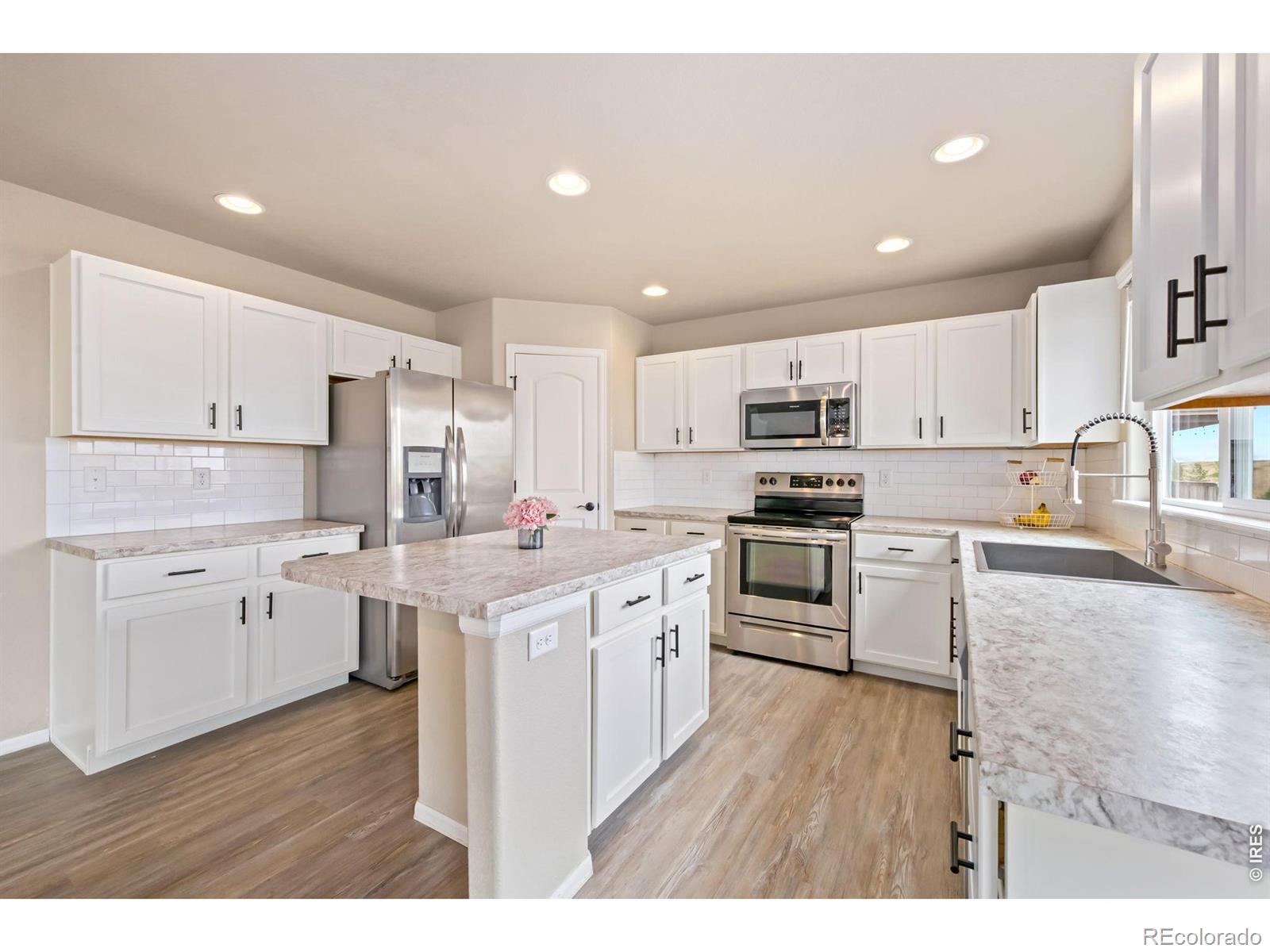 MLS Image #10 for 1488  first light drive,windsor, Colorado