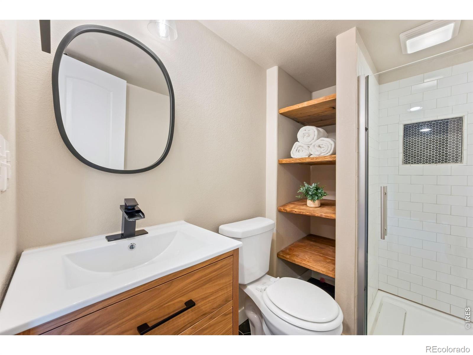 MLS Image #27 for 1488  first light drive,windsor, Colorado