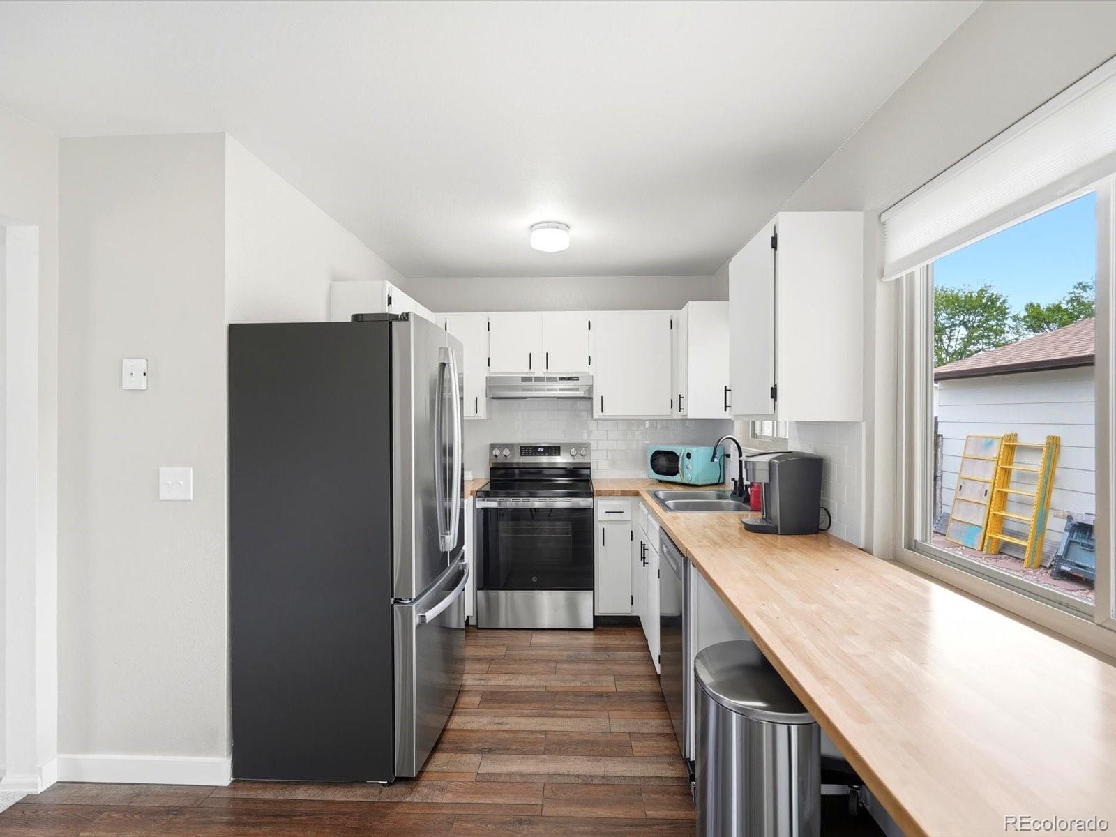 MLS Image #4 for 1403  elmwood street,broomfield, Colorado