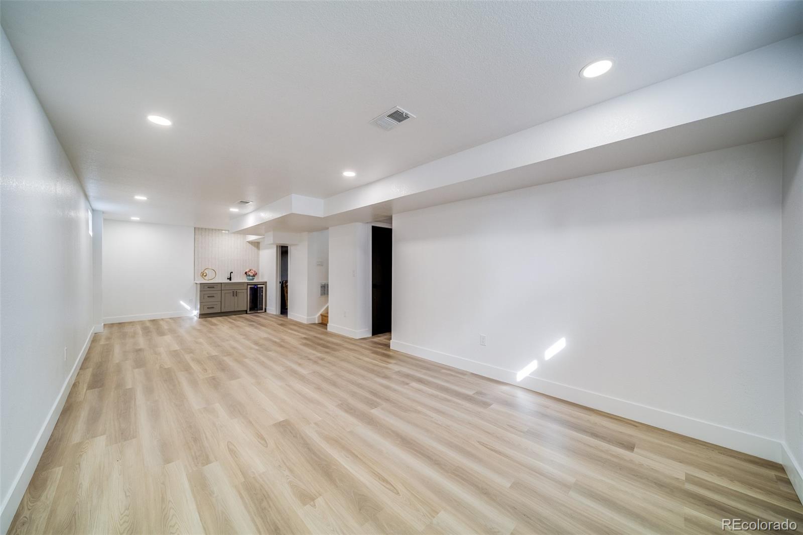 MLS Image #10 for 10817  larry drive,northglenn, Colorado