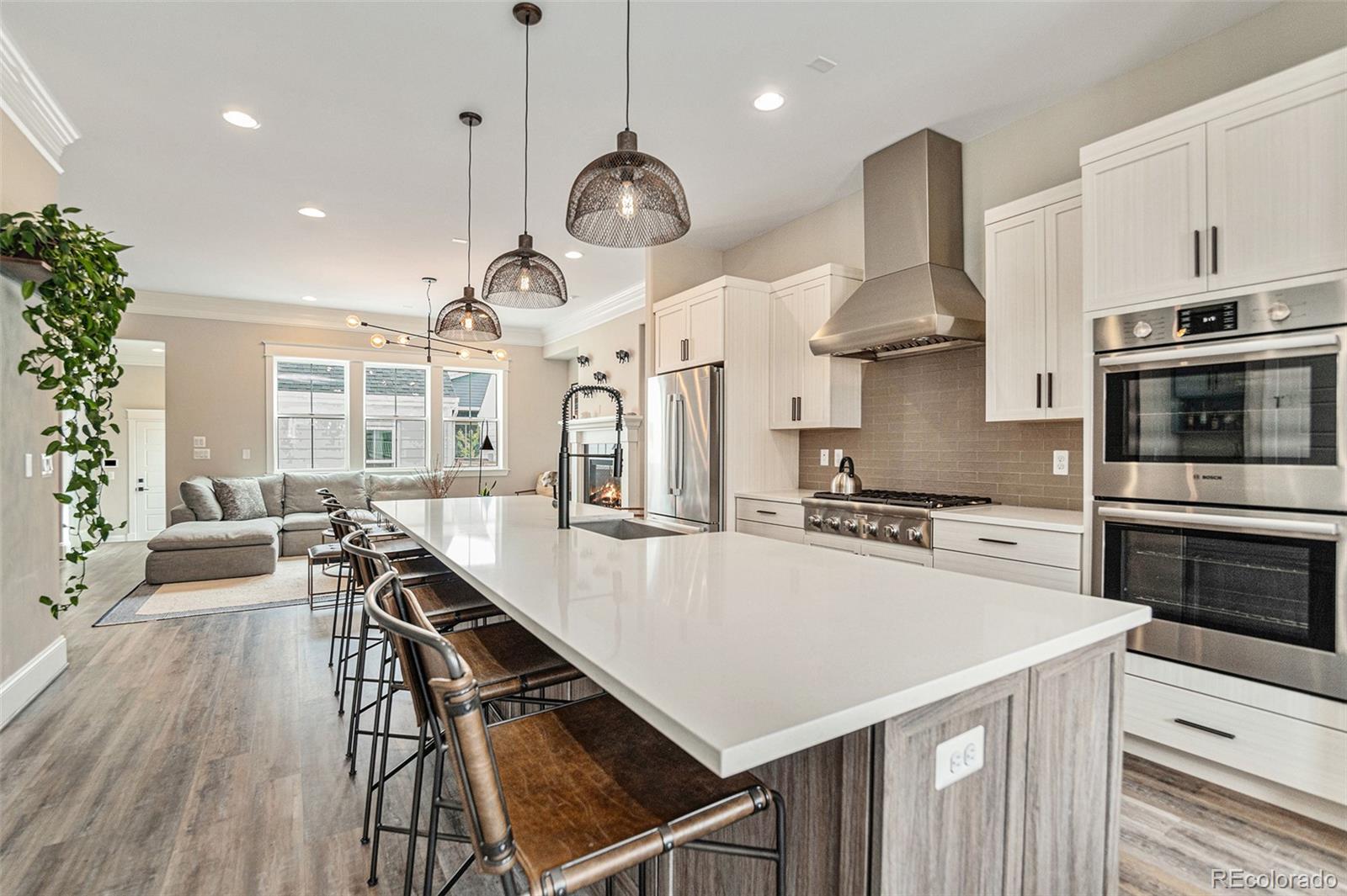 MLS Image #5 for 10232 e 58th avenue,denver, Colorado