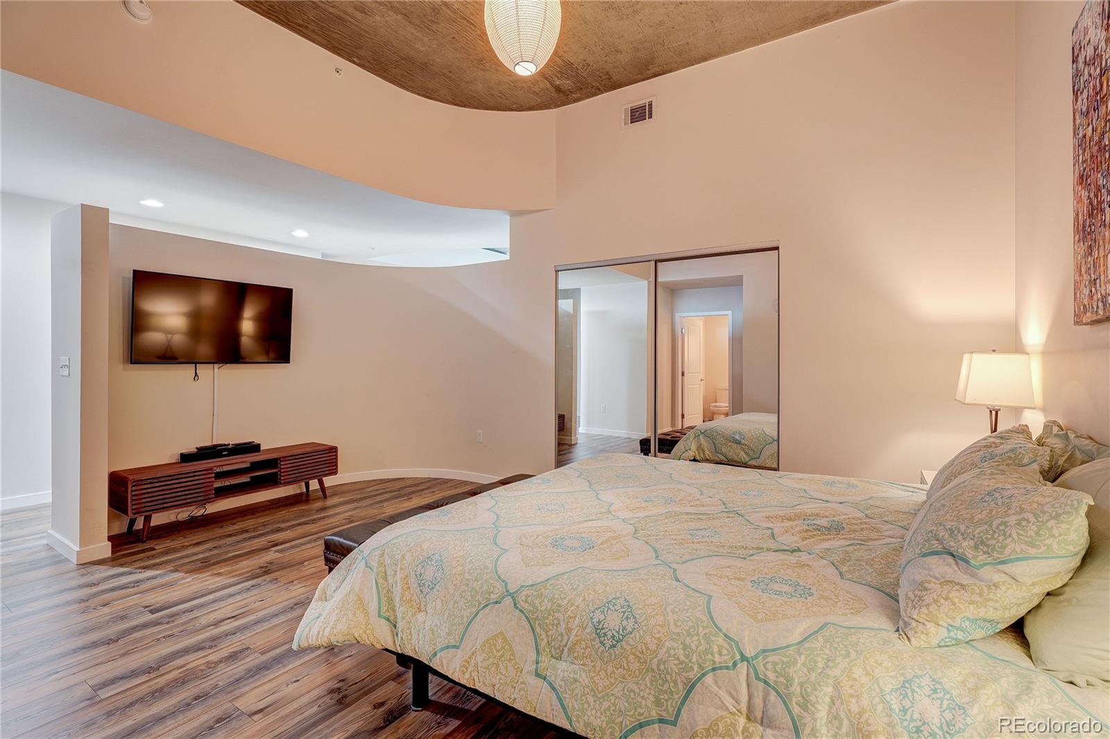 MLS Image #23 for 1700  bassett street 1116,denver, Colorado