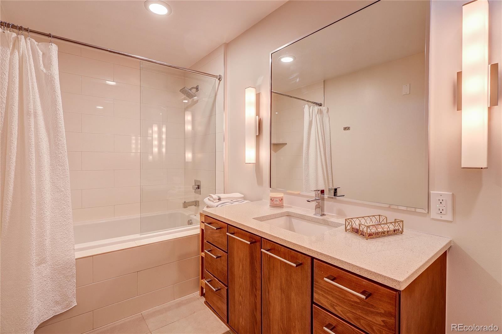 MLS Image #24 for 1700  bassett street 1116,denver, Colorado
