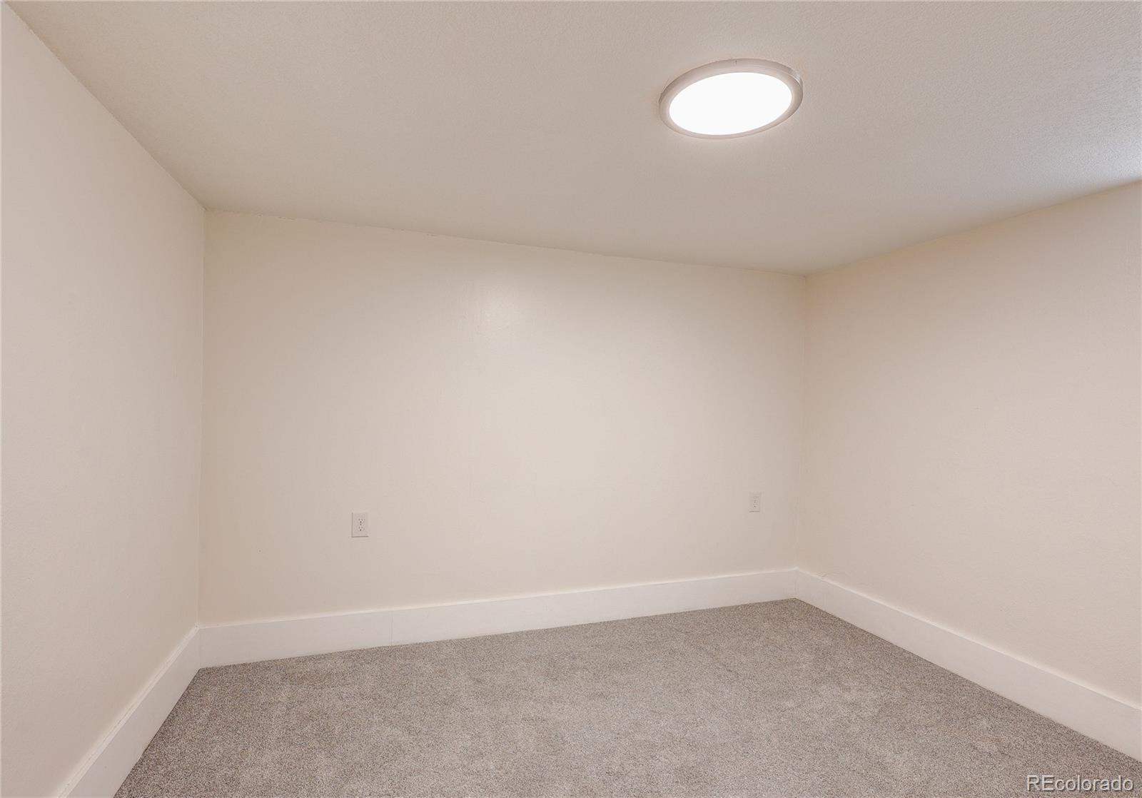 MLS Image #21 for 4609 s lincoln street,englewood, Colorado