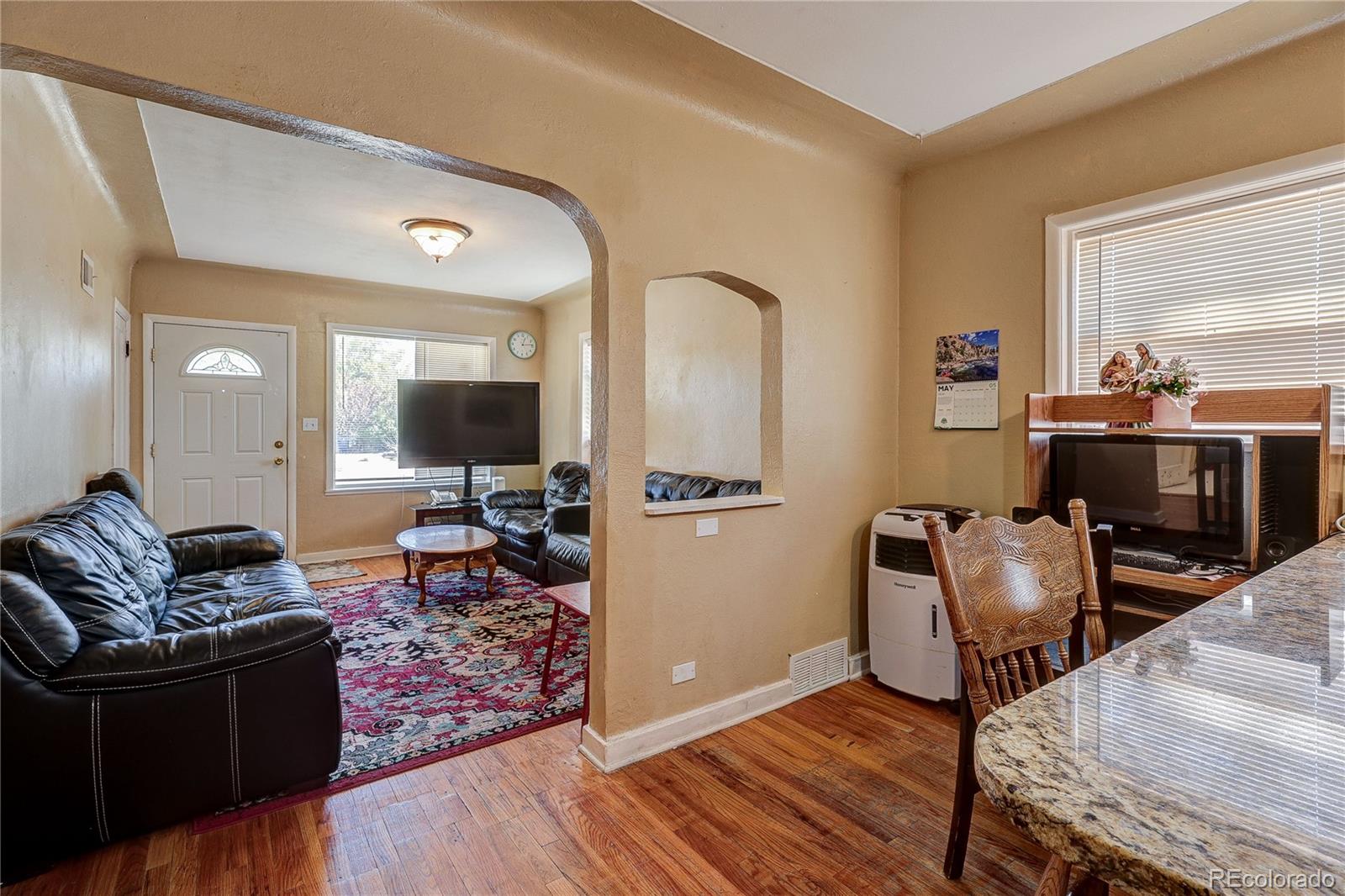 MLS Image #29 for 4609 s lincoln street,englewood, Colorado