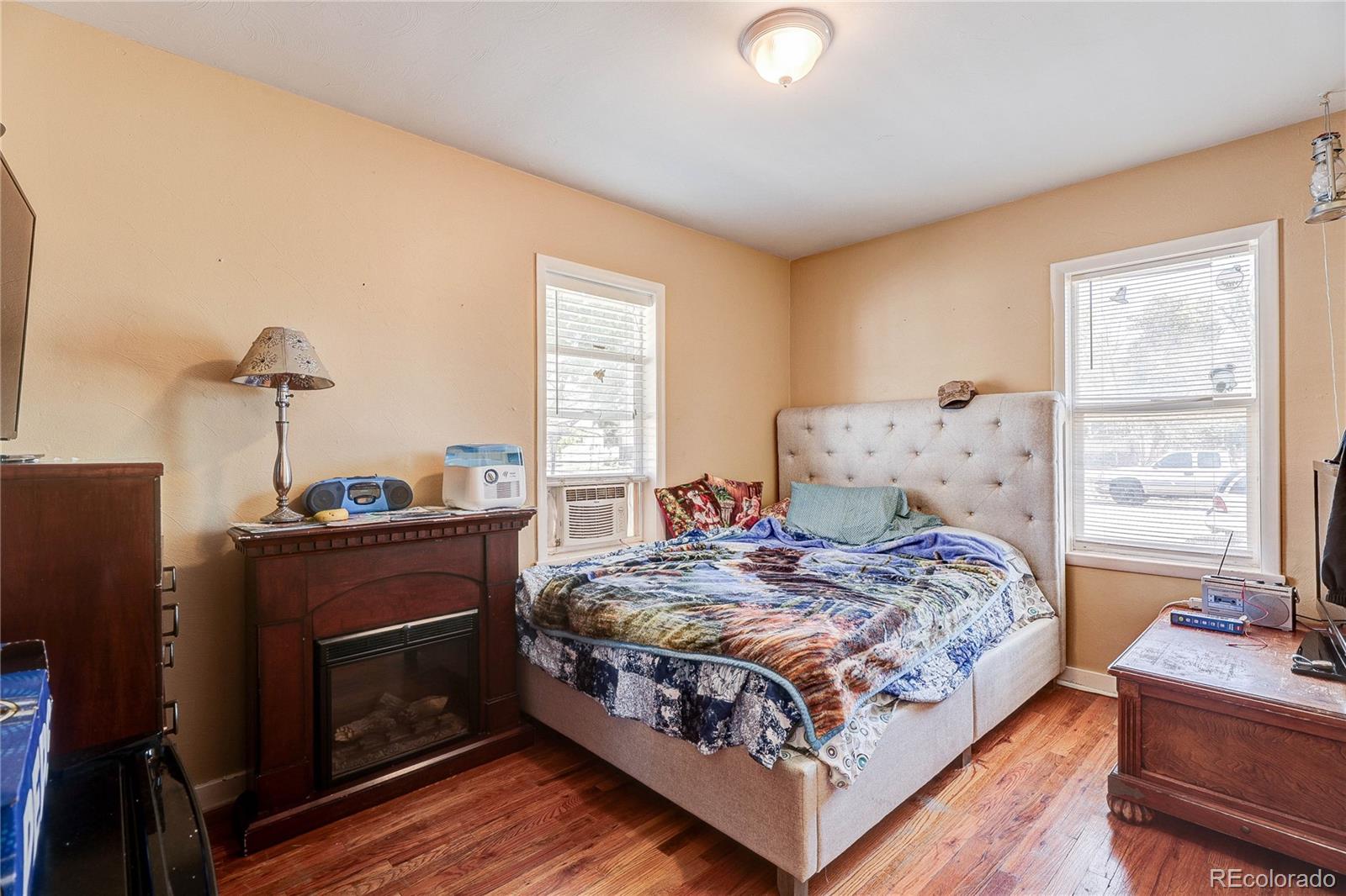 MLS Image #34 for 4609 s lincoln street,englewood, Colorado
