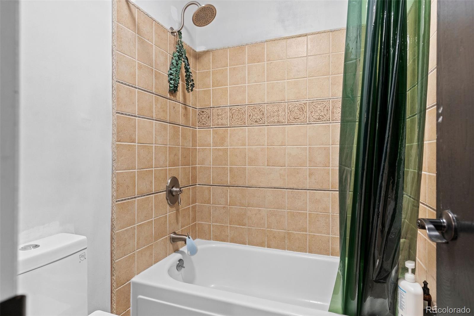 MLS Image #19 for 11184 e linvale drive ,aurora, Colorado