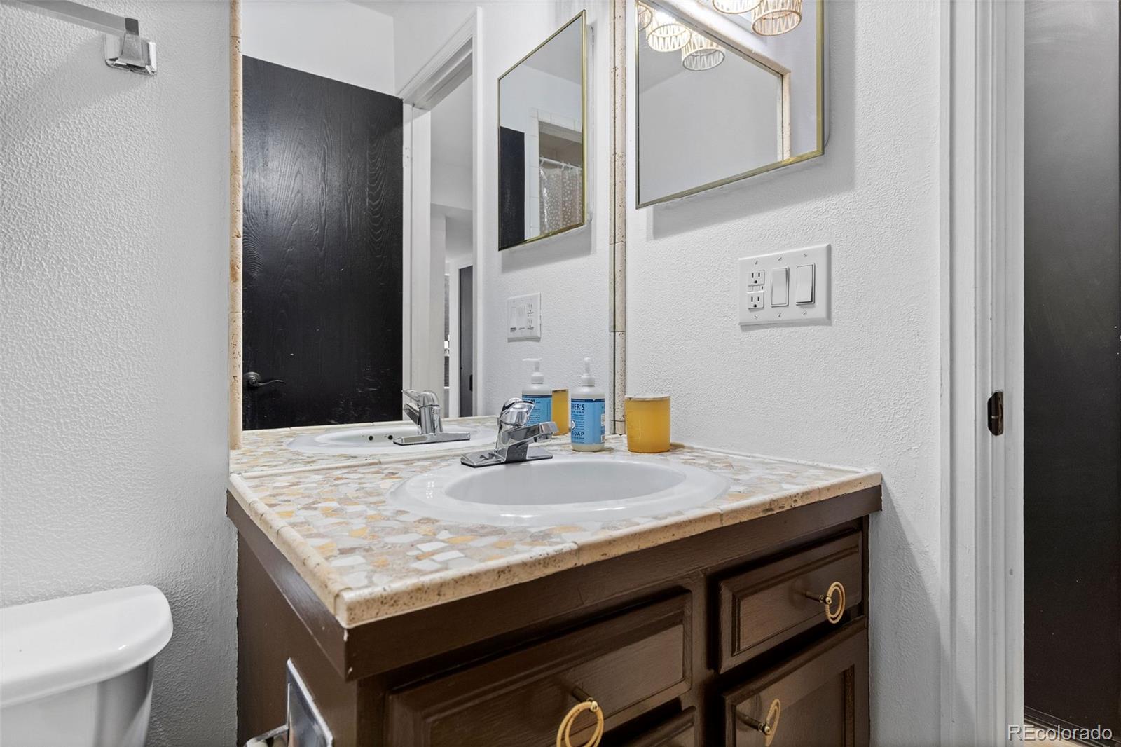 MLS Image #26 for 11184 e linvale drive ,aurora, Colorado