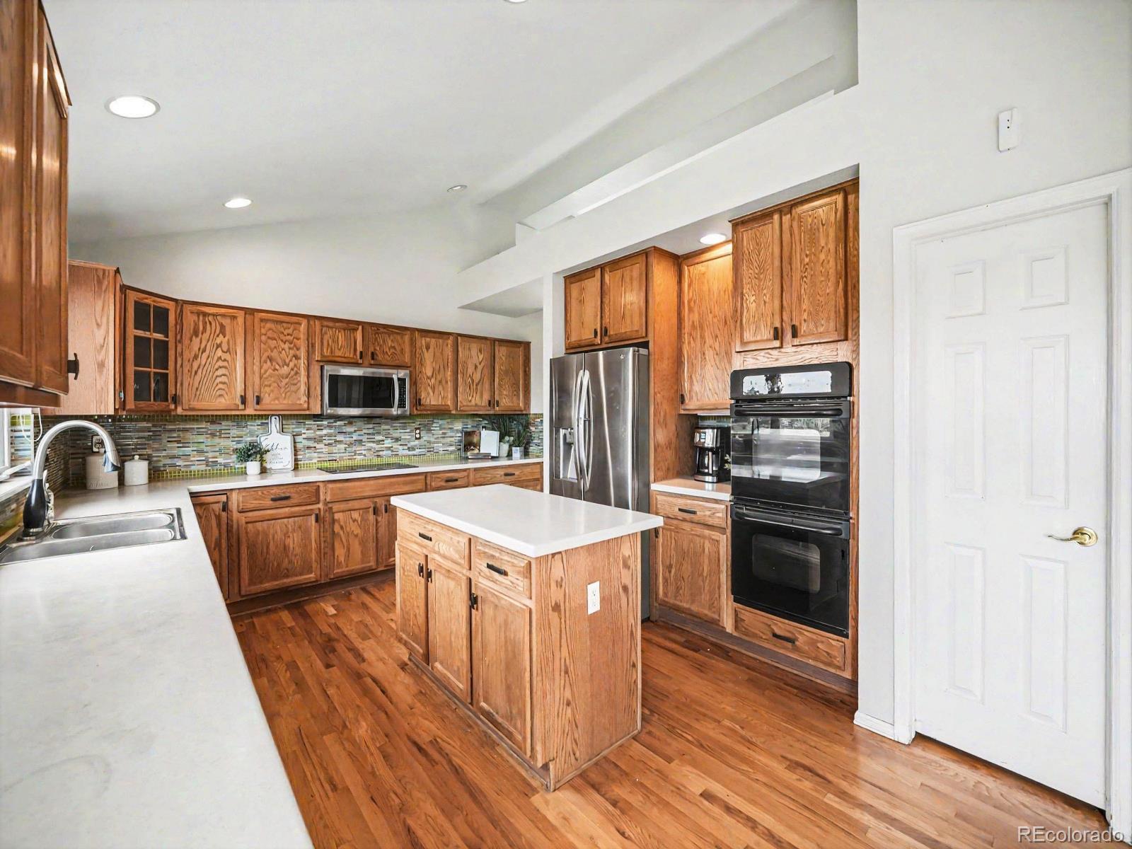 MLS Image #12 for 5488  el diente street,golden, Colorado
