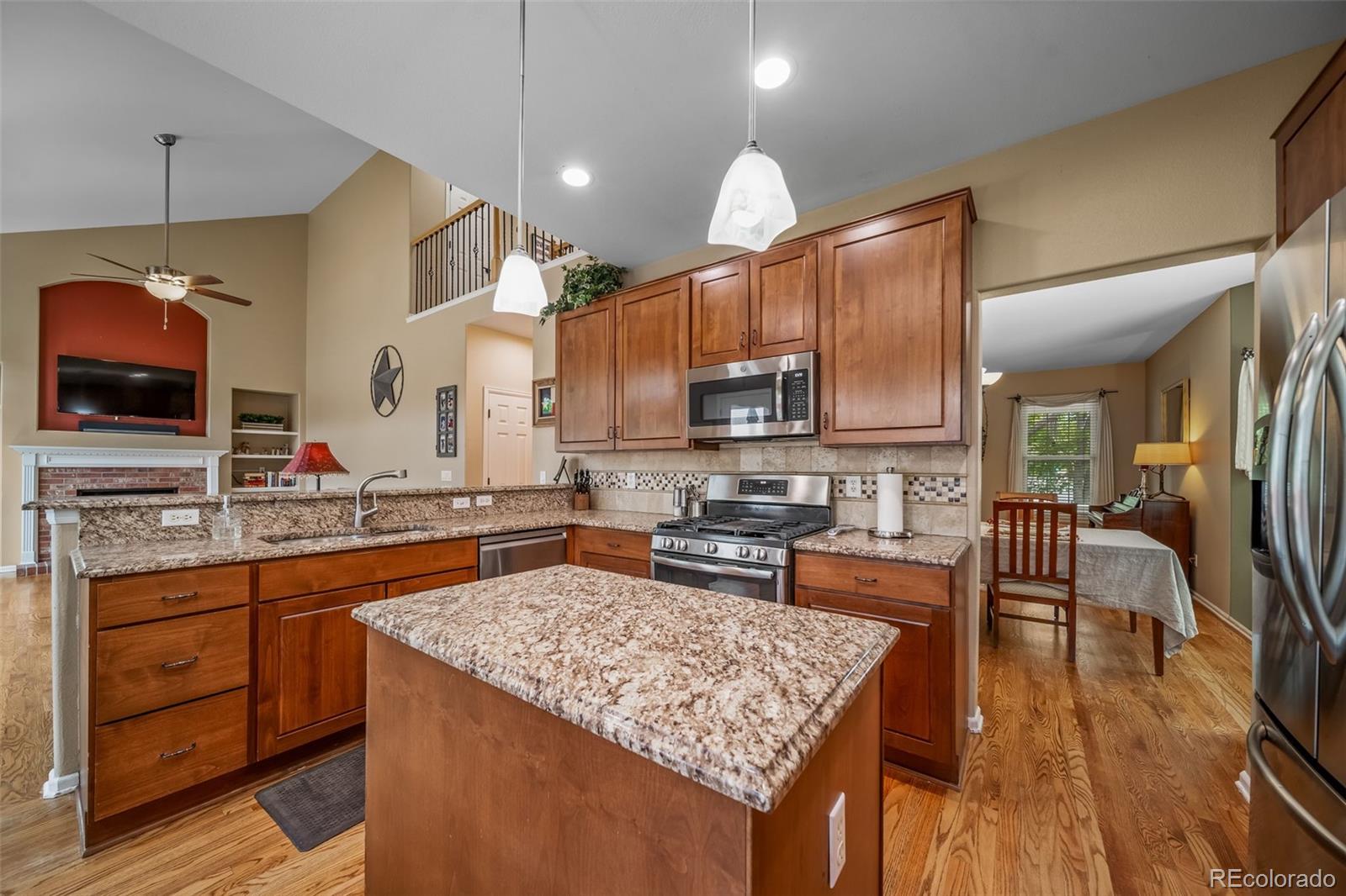 MLS Image #12 for 6340 w alamo drive,littleton, Colorado