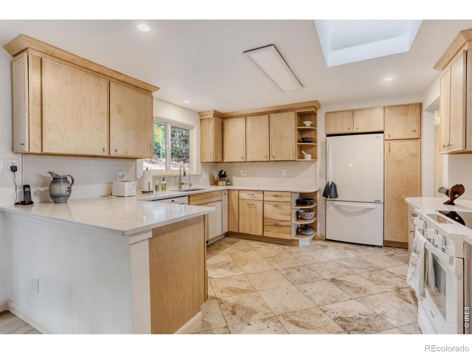 MLS Image #11 for 194 n cedar brook road,boulder, Colorado