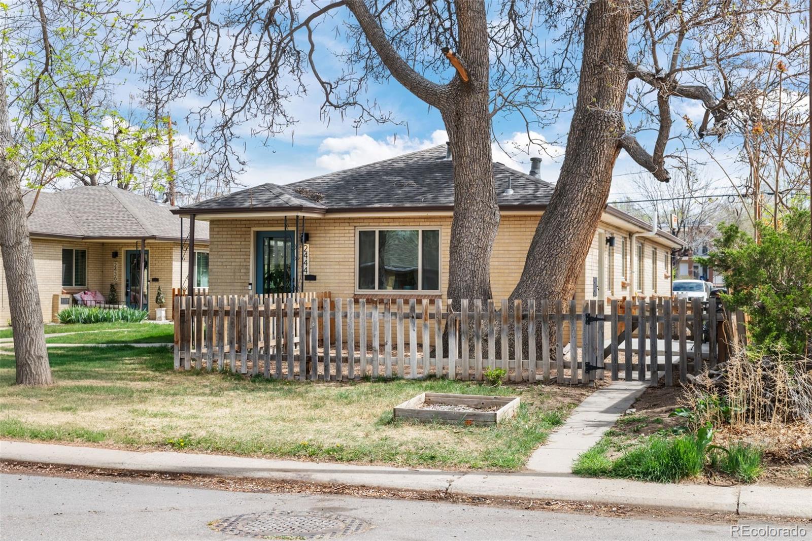 MLS Image #2 for 2444 s corona street,denver, Colorado