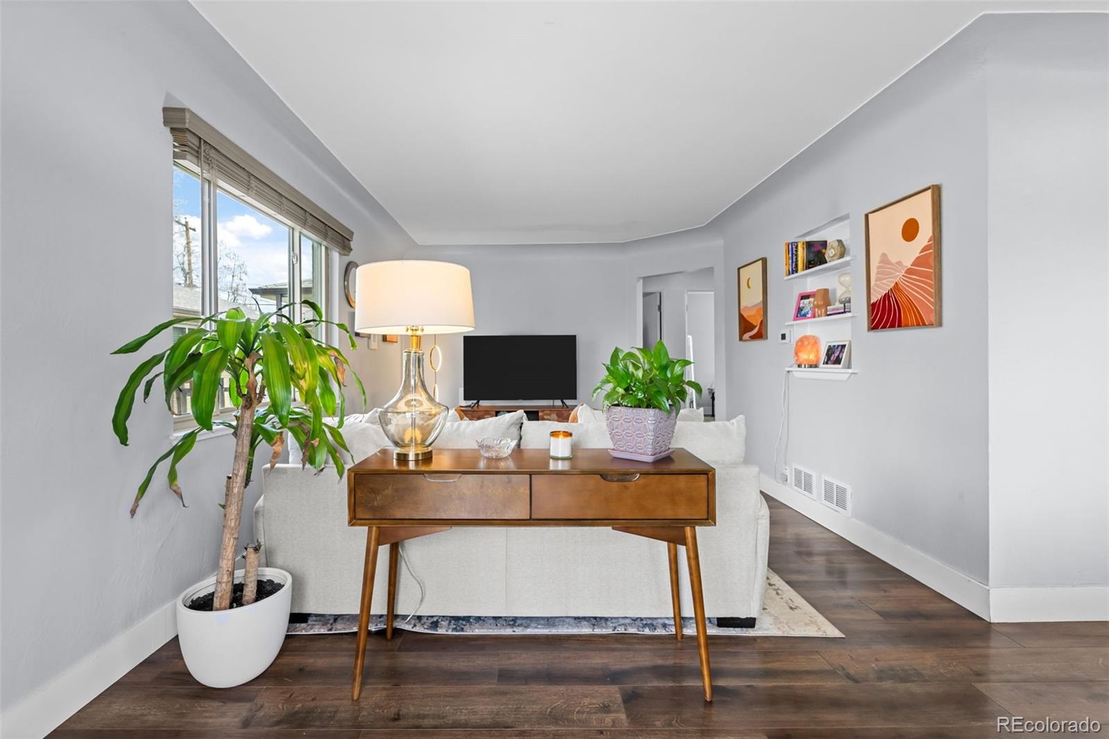 MLS Image #6 for 2444 s corona street,denver, Colorado