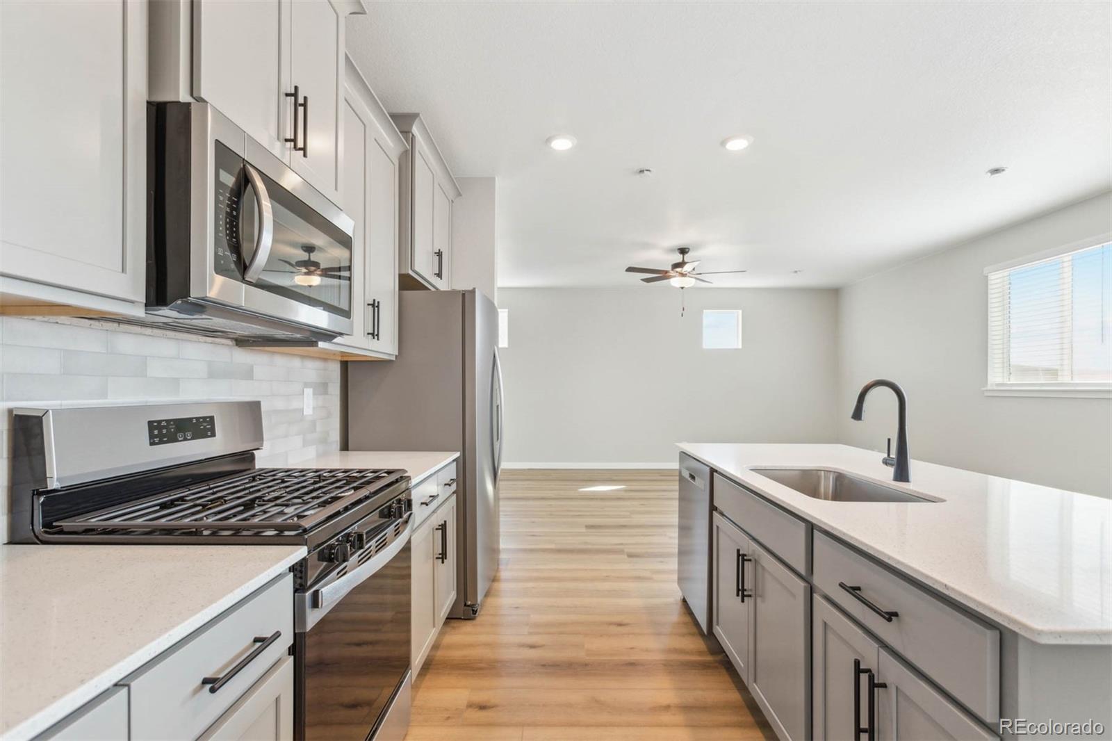 MLS Image #2 for 17920 e 94th avenue,commerce city, Colorado