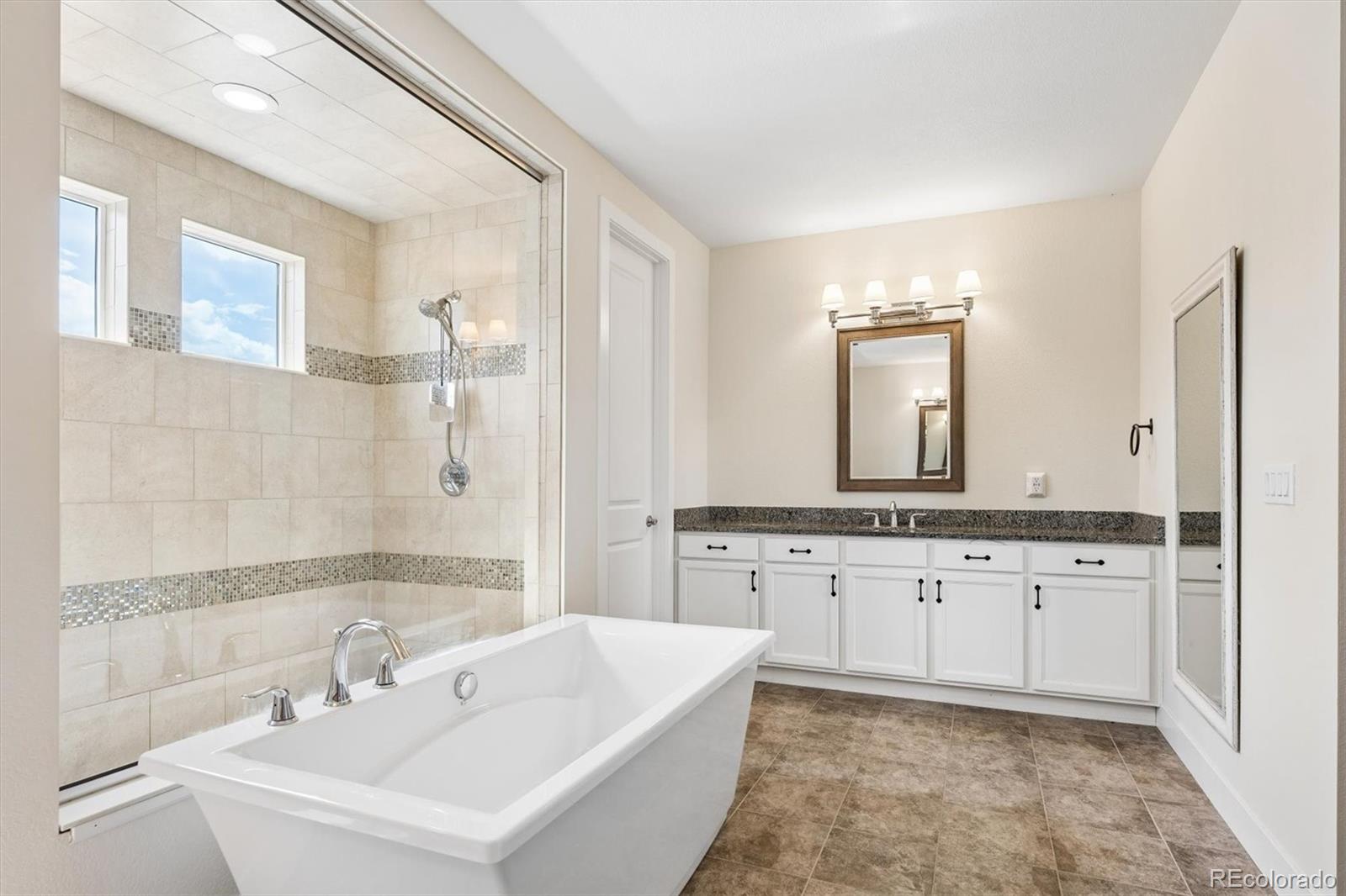 MLS Image #22 for 19742 w 95th place,arvada, Colorado