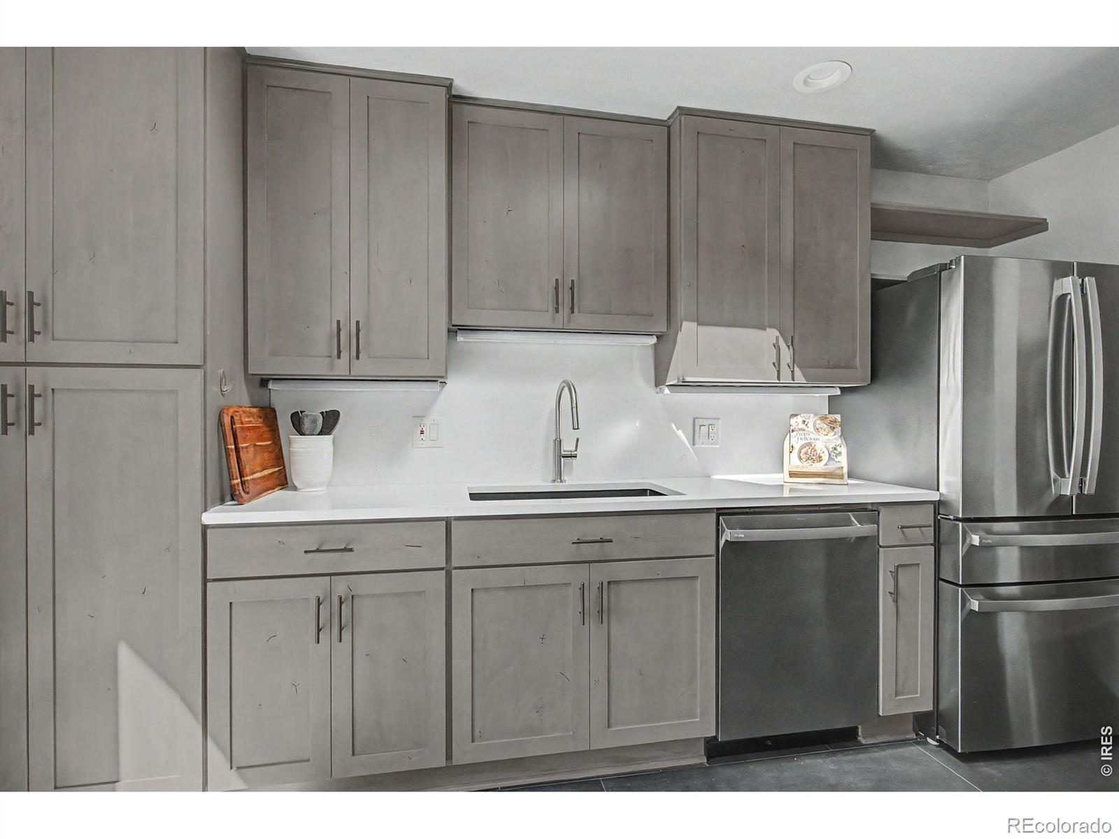 MLS Image #12 for 76  pine tree lane,boulder, Colorado