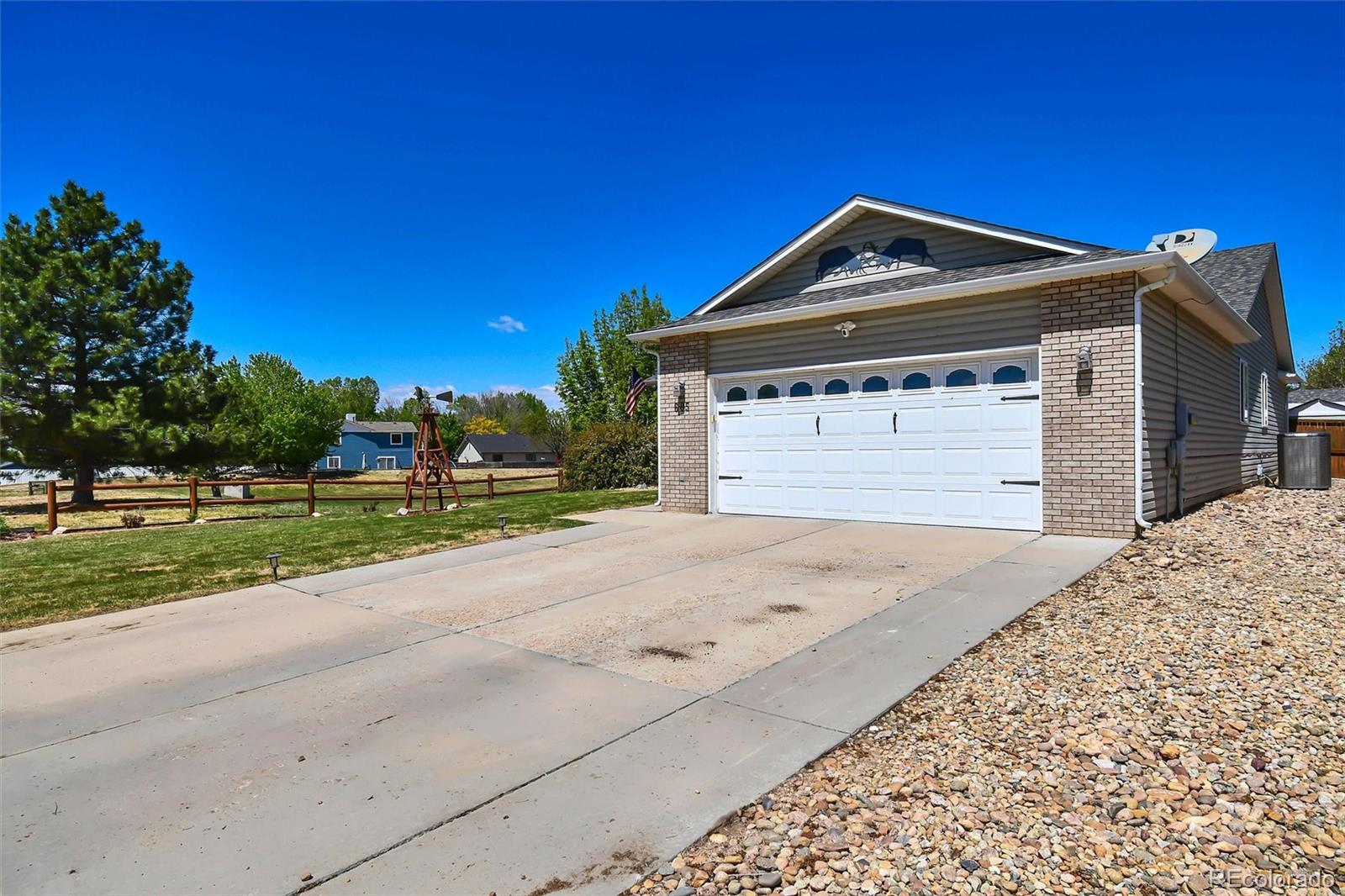 MLS Image #2 for 605  mcclure avenue,firestone, Colorado
